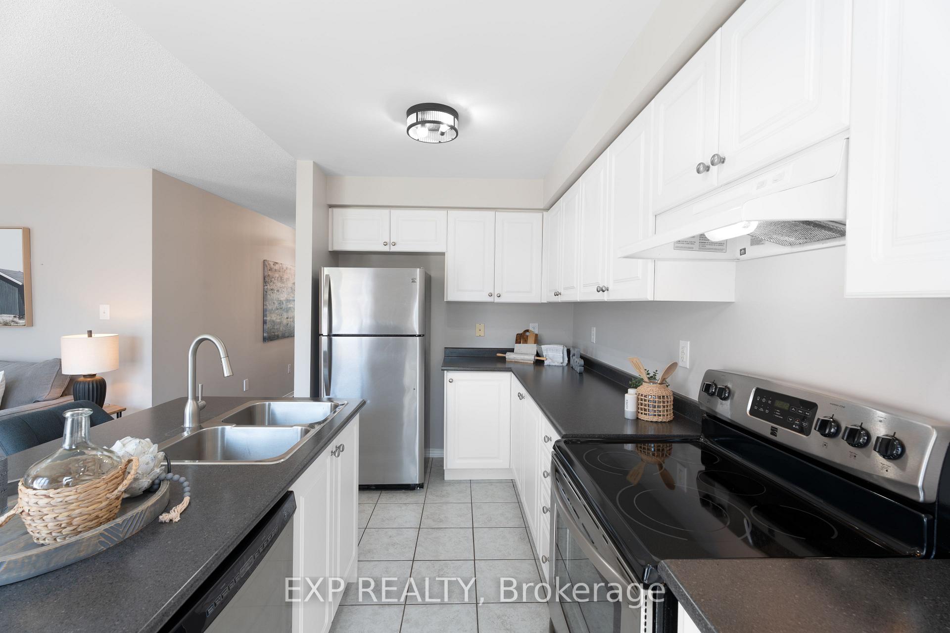 Photo 20 of 10 Kinrade Crescent, Ajax, Central East — HOMEH