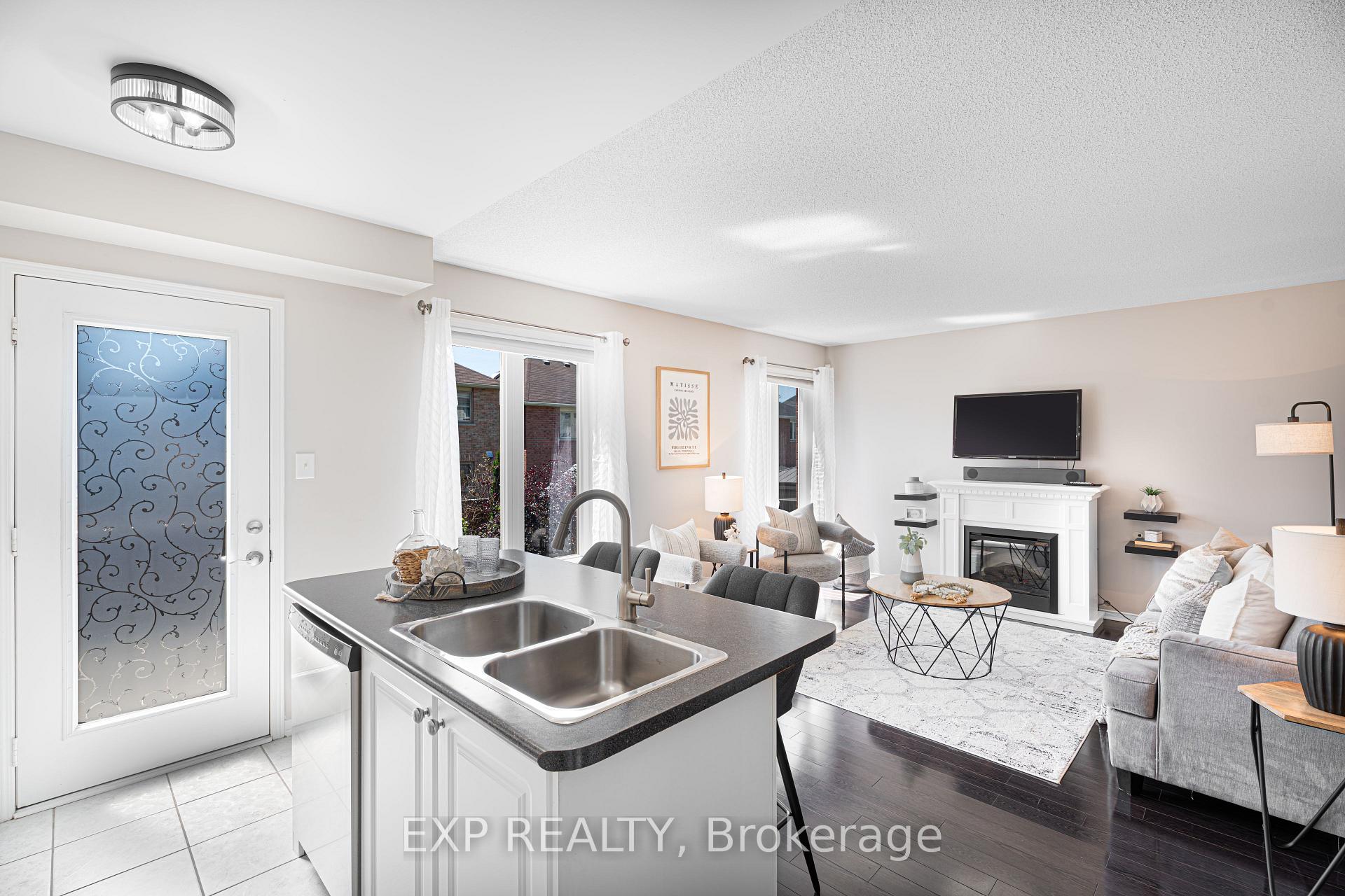 Photo 23 of 10 Kinrade Crescent, Ajax, Central East — HOMEH