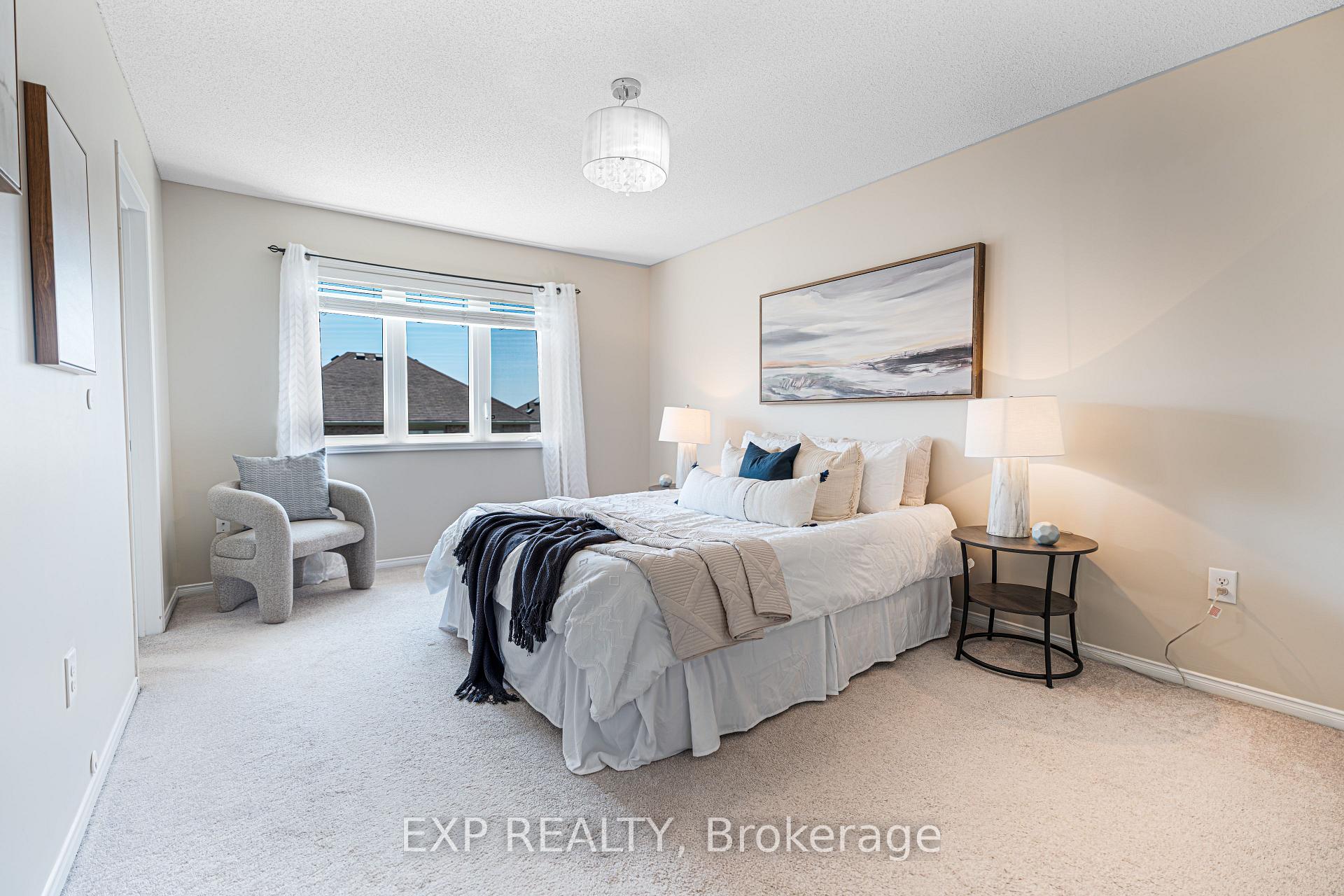 Photo 27 of 10 Kinrade Crescent, Ajax, Central East — HOMEH