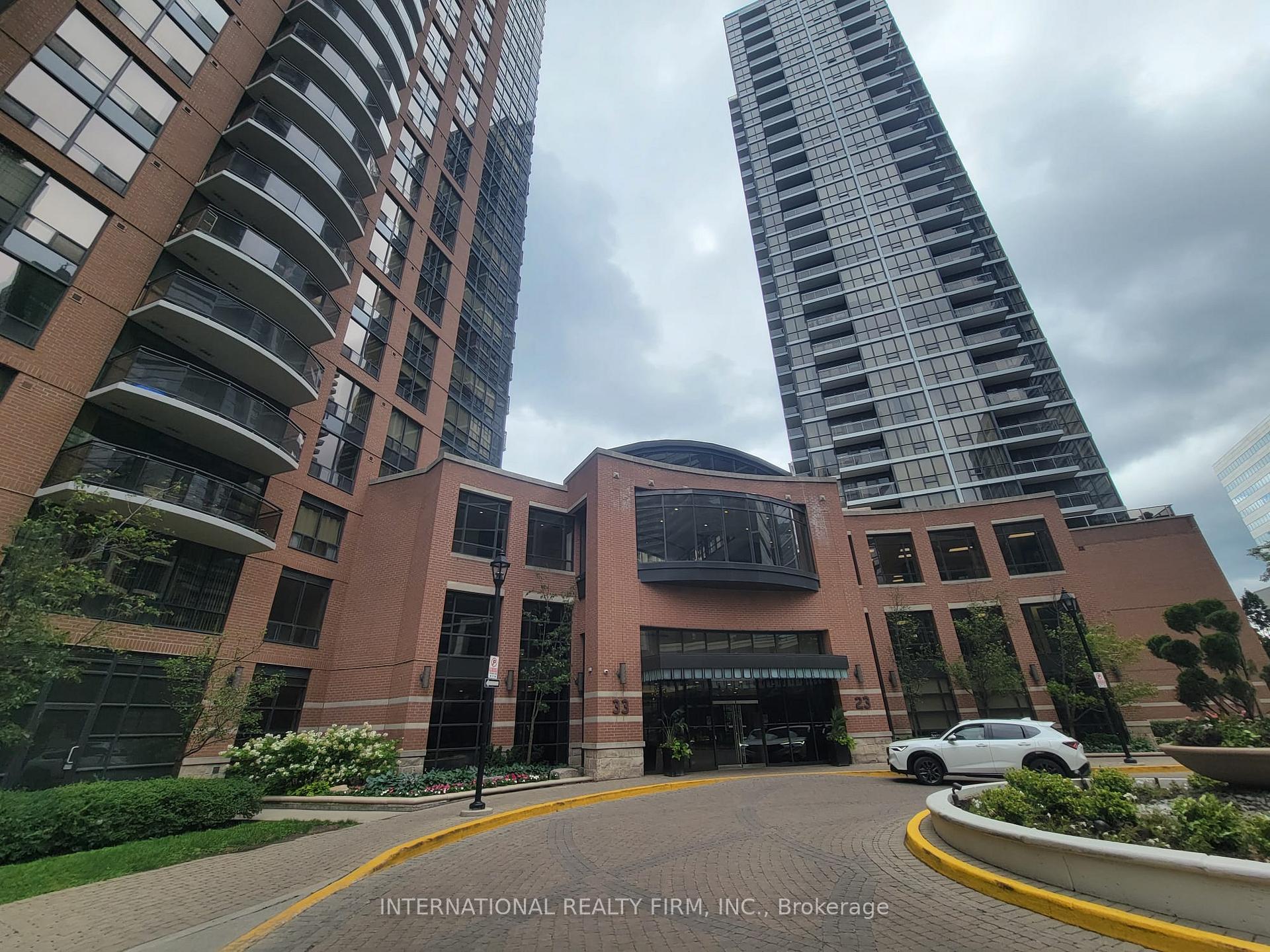 Photo 2 of Unit 3202, 33 Sheppard Avenue E, North York, Willowdale East — HOMEH