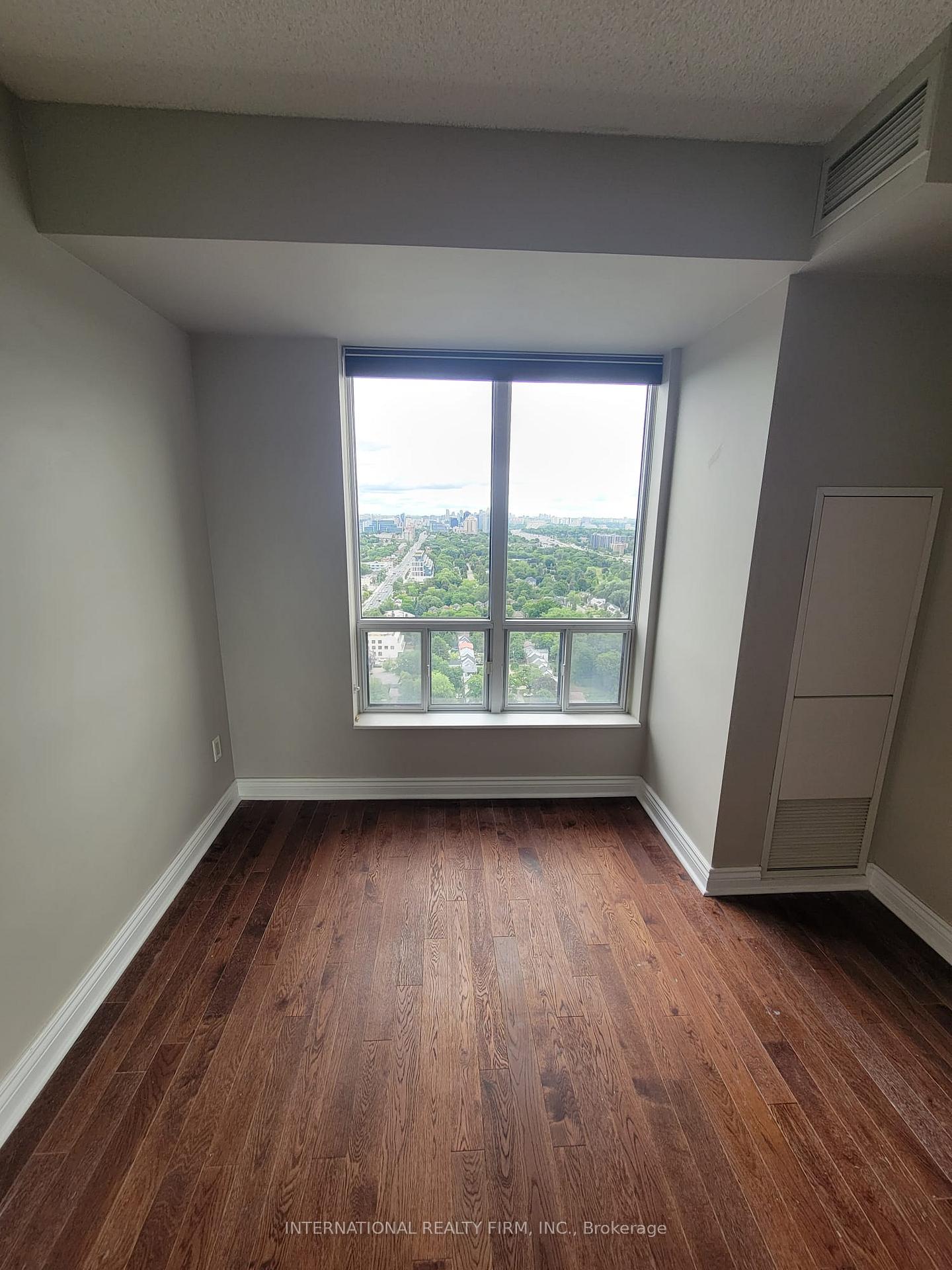 Photo 13 of Unit 3202, 33 Sheppard Avenue E, North York, Willowdale East — HOMEH