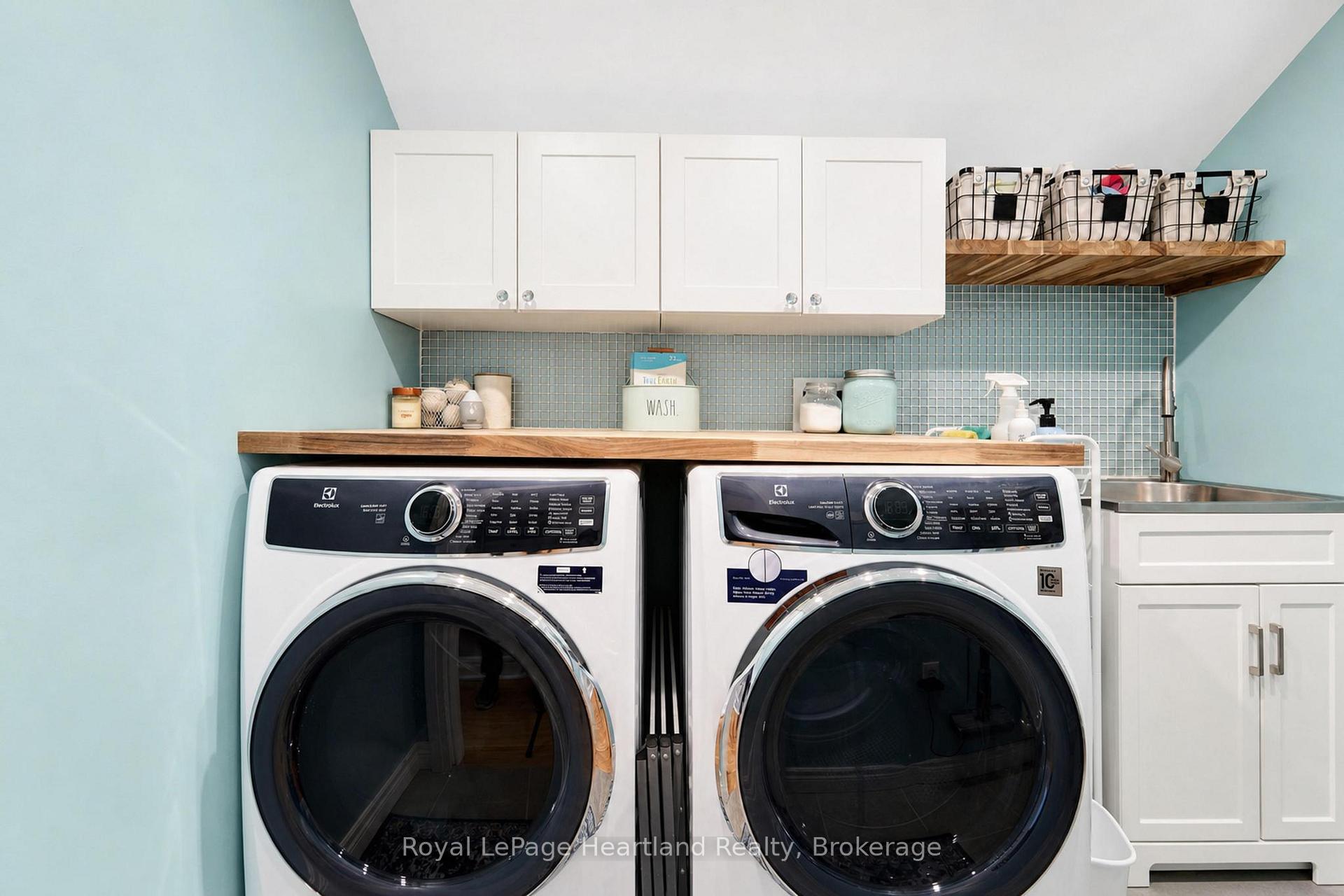 Photo 25 of 114 Elgin Avenue E, Goderich, Goderich (Town) — HOMEH