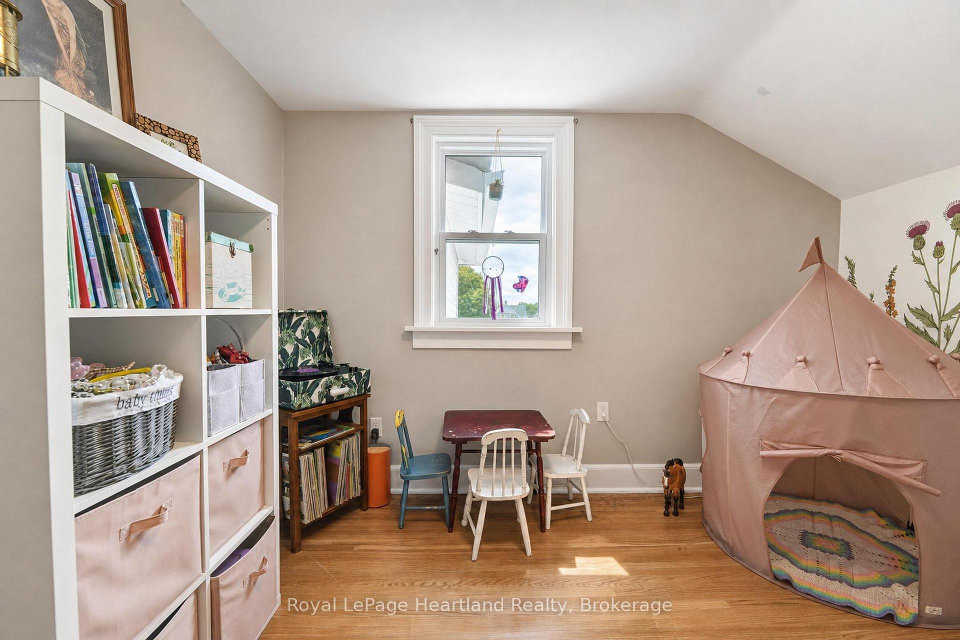 Photo 31 of 114 Elgin Avenue E, Goderich, Goderich (Town) — HOMEH