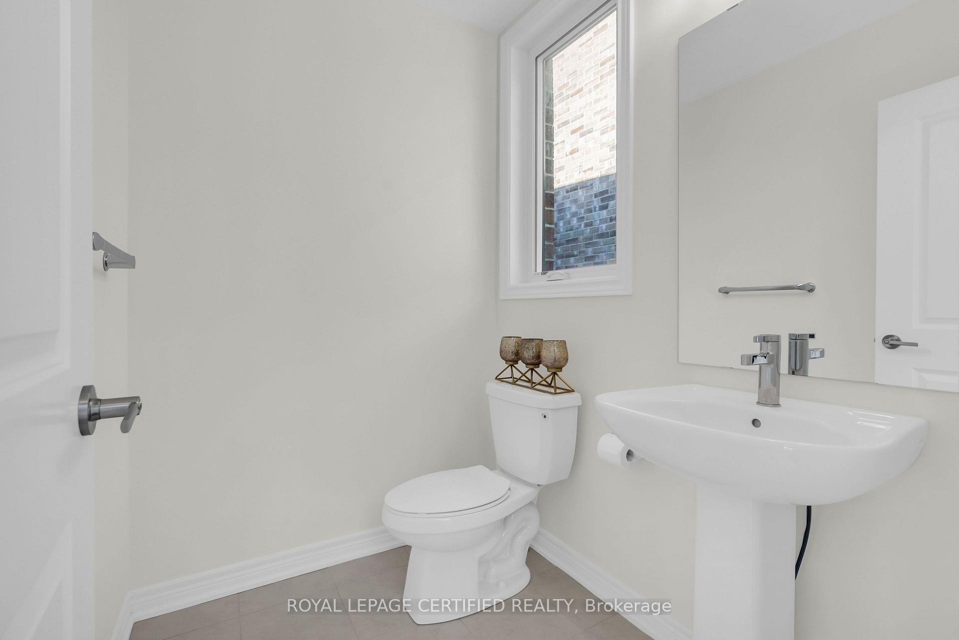 Photo 21 of 45 Folcroft Street, Brampton, Credit Valley — HOMEH