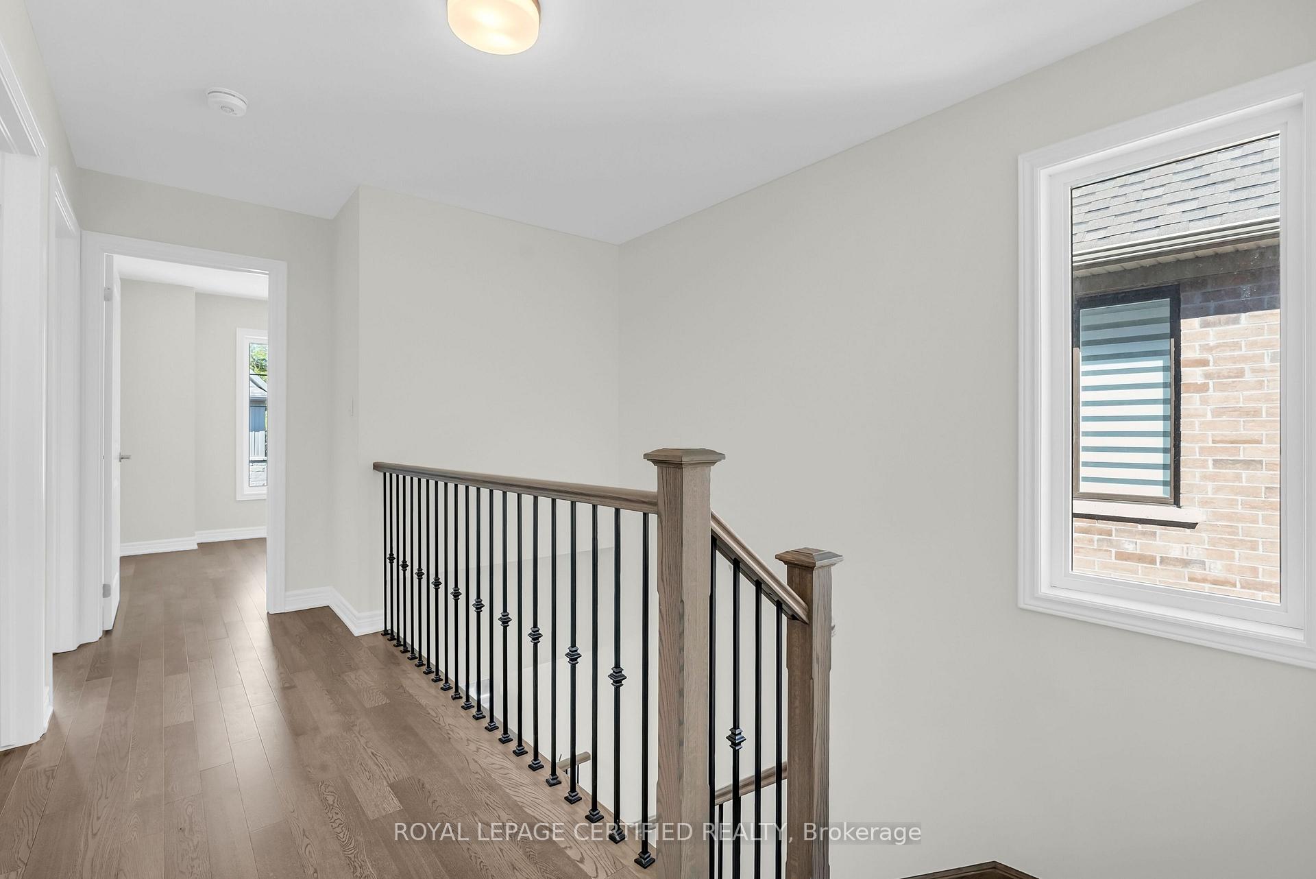 Photo 23 of 45 Folcroft Street, Brampton, Credit Valley — HOMEH