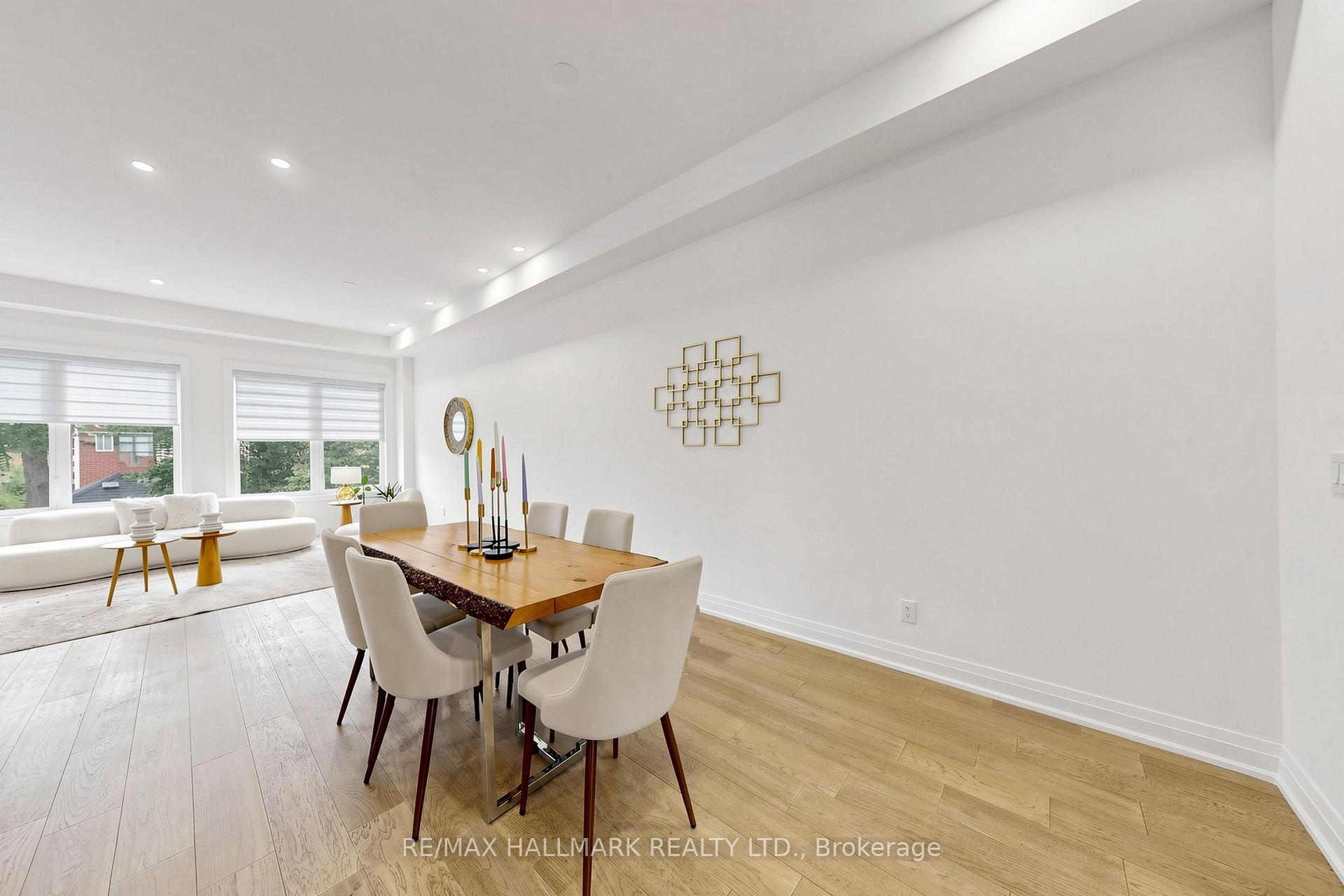 Photo 26 of 15 Direzze Court, Richmond Hill, Mill Pond — HOMEH