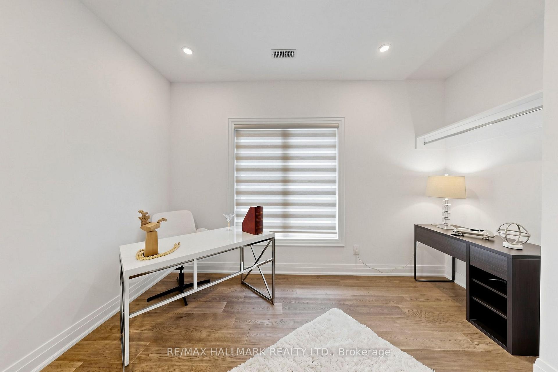 Photo 64 of 15 Direzze Court, Richmond Hill, Mill Pond — HOMEH