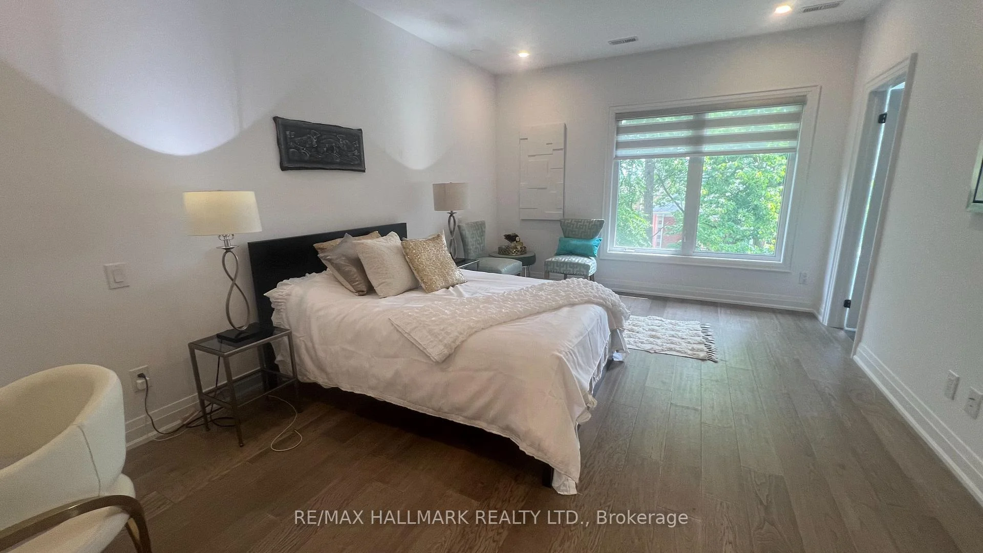 Photo 46 of 15 Direzze Court, Richmond Hill, Mill Pond — HOMEH