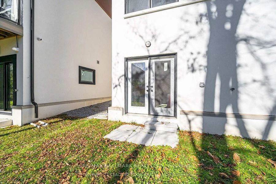Photo 67 of 15 Direzze Court, Richmond Hill, Mill Pond — HOMEH