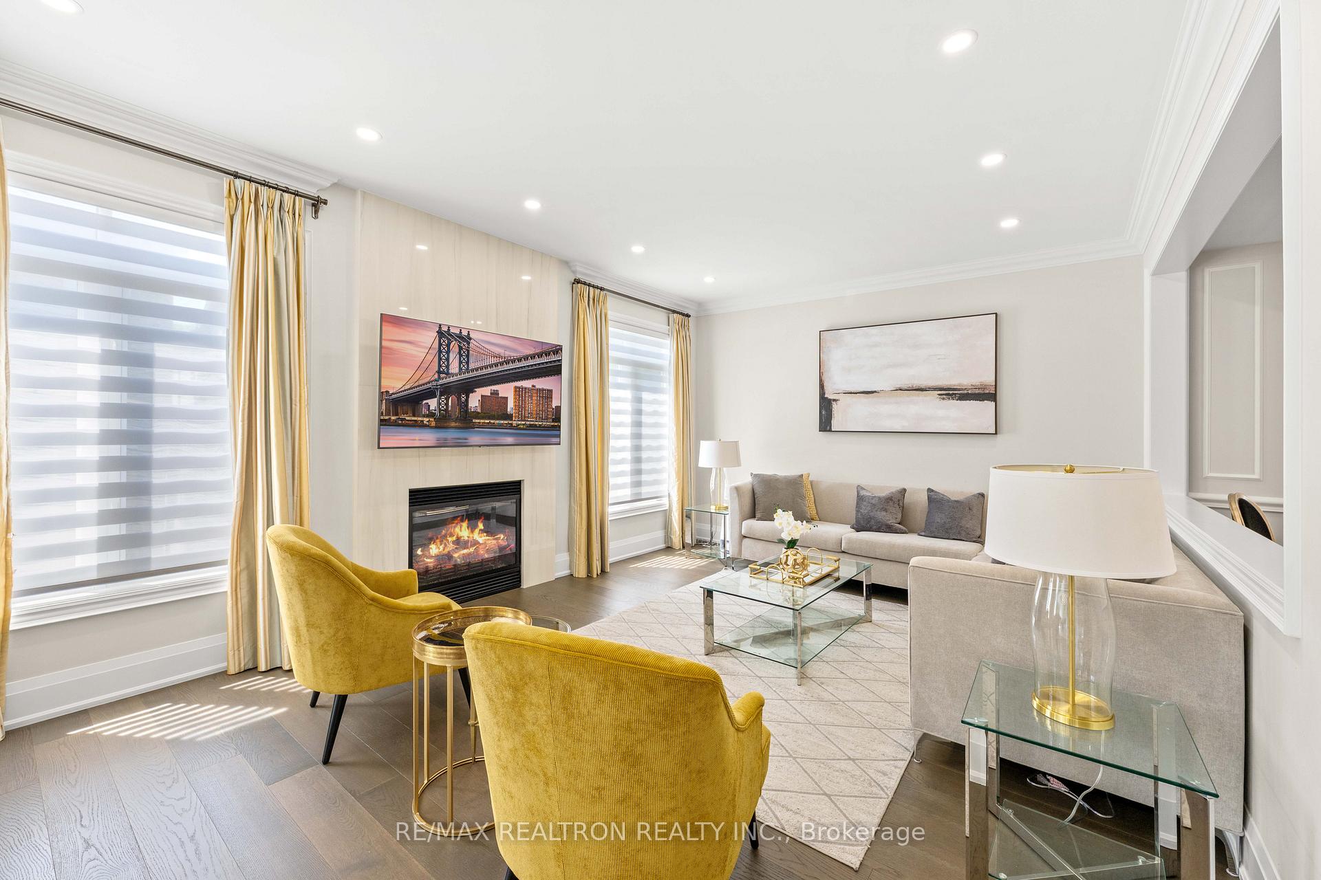 Photo 13 of 7 Randolph Drive, Vaughan, Patterson — HOMEH