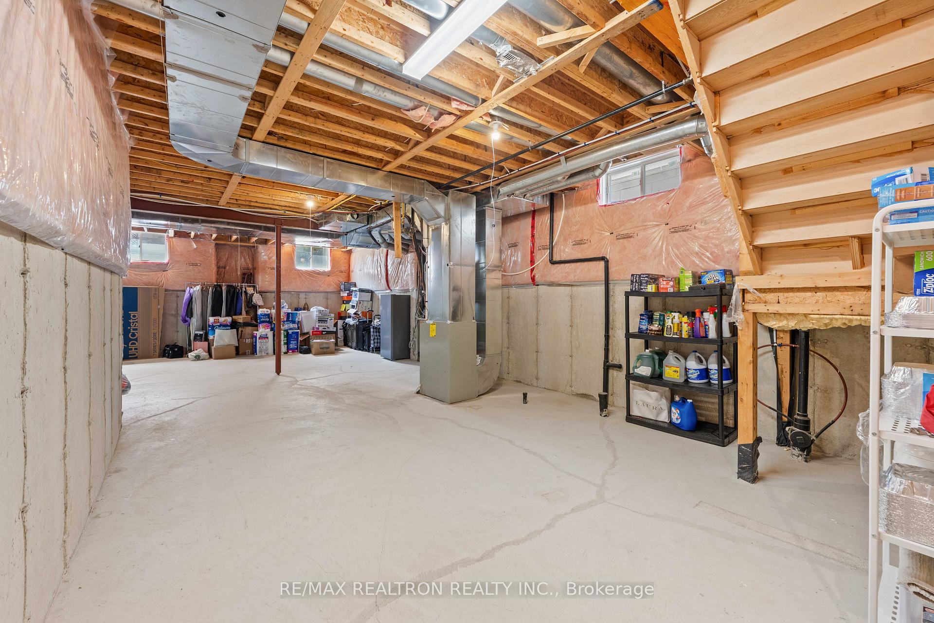 Photo 43 of 7 Randolph Drive, Vaughan, Patterson — HOMEH