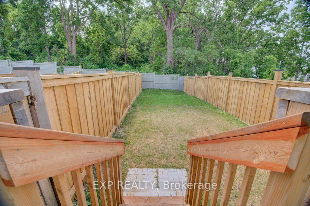 Photo 32 of Unit 1302, 585 Colborne Street E, Brantford, East Ward — HOMEH