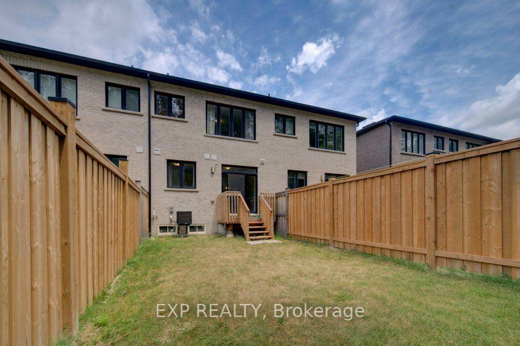 Photo 38 of Unit 1302, 585 Colborne Street E, Brantford, East Ward — HOMEH