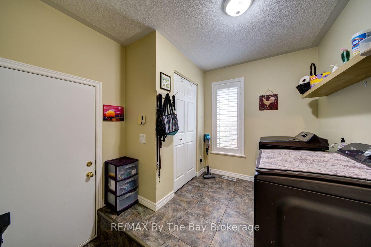 Photo 27 of 22 Downer Crescent, Wasaga Beach — HOMEH