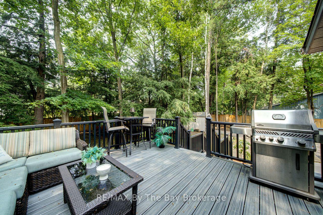 Photo 44 of 22 Downer Crescent, Wasaga Beach — HOMEH