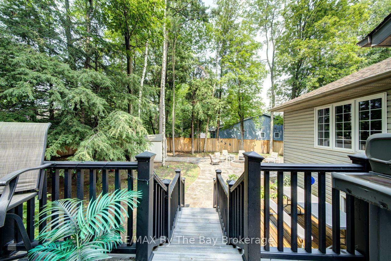 Photo 48 of 22 Downer Crescent, Wasaga Beach — HOMEH
