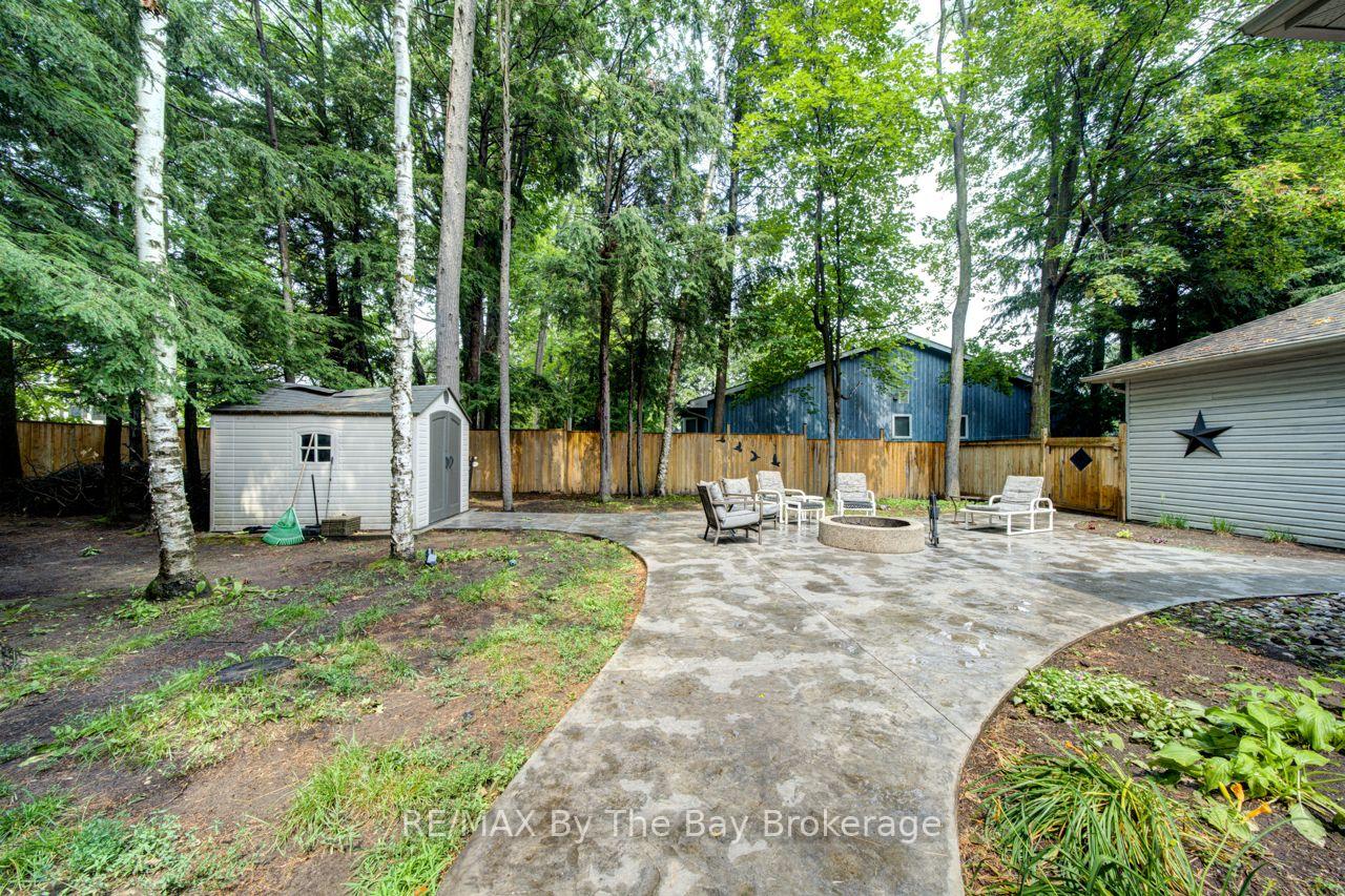Photo 50 of 22 Downer Crescent, Wasaga Beach — HOMEH
