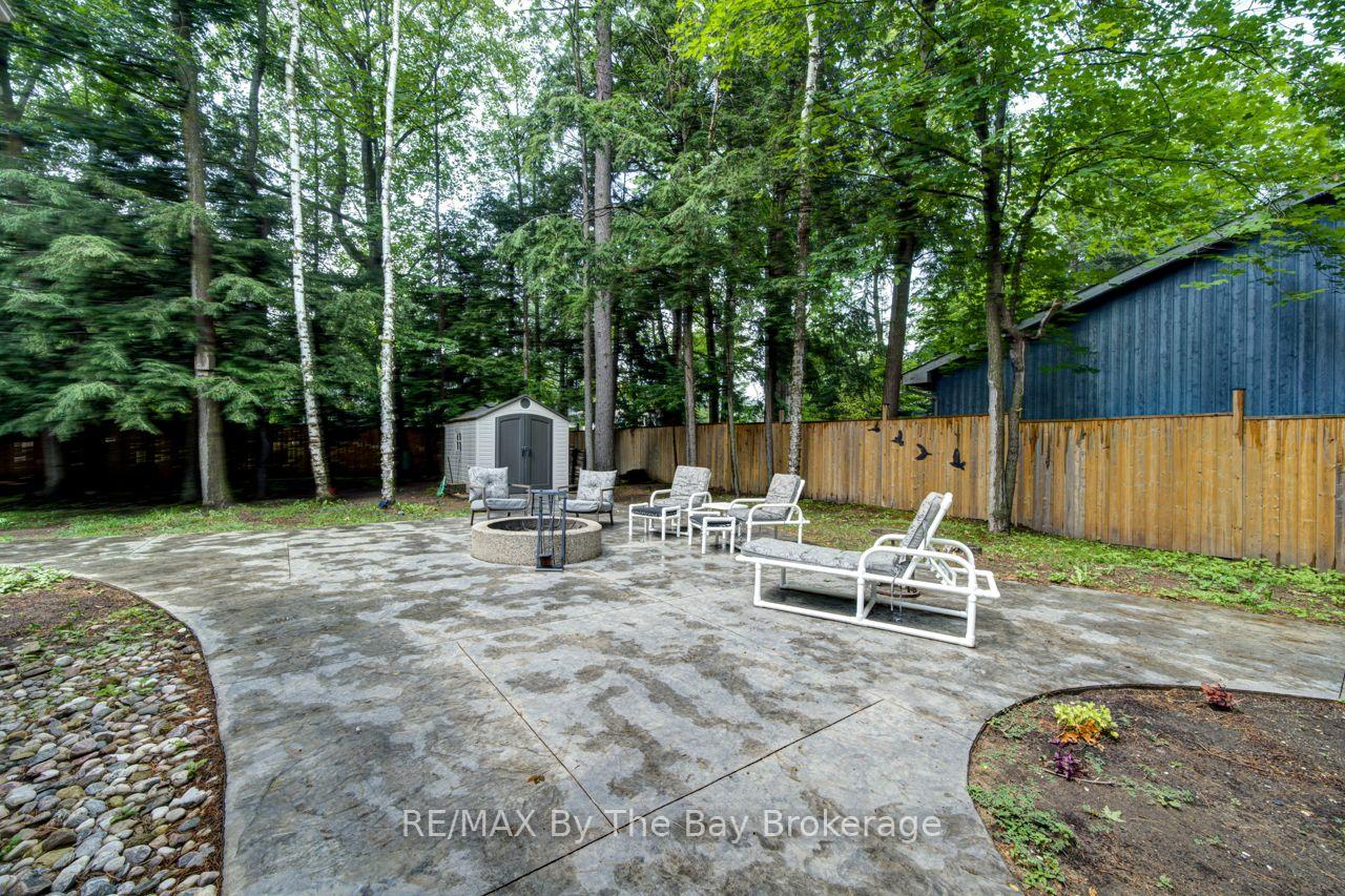 Photo 58 of 22 Downer Crescent, Wasaga Beach — HOMEH