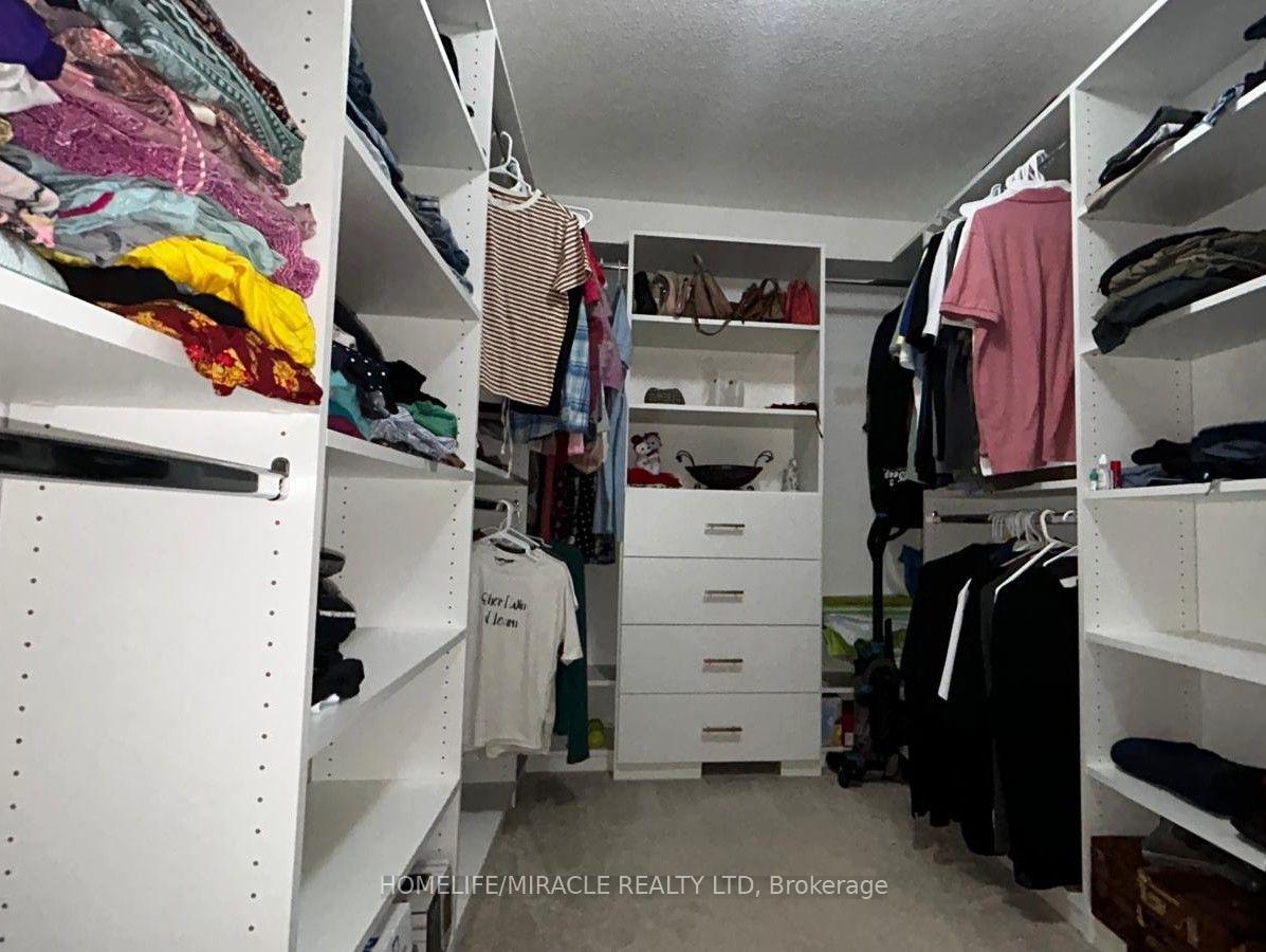 Photo 35 of 185 Thornbush Boulevard, Brampton, Northwest Brampton — HOMEH