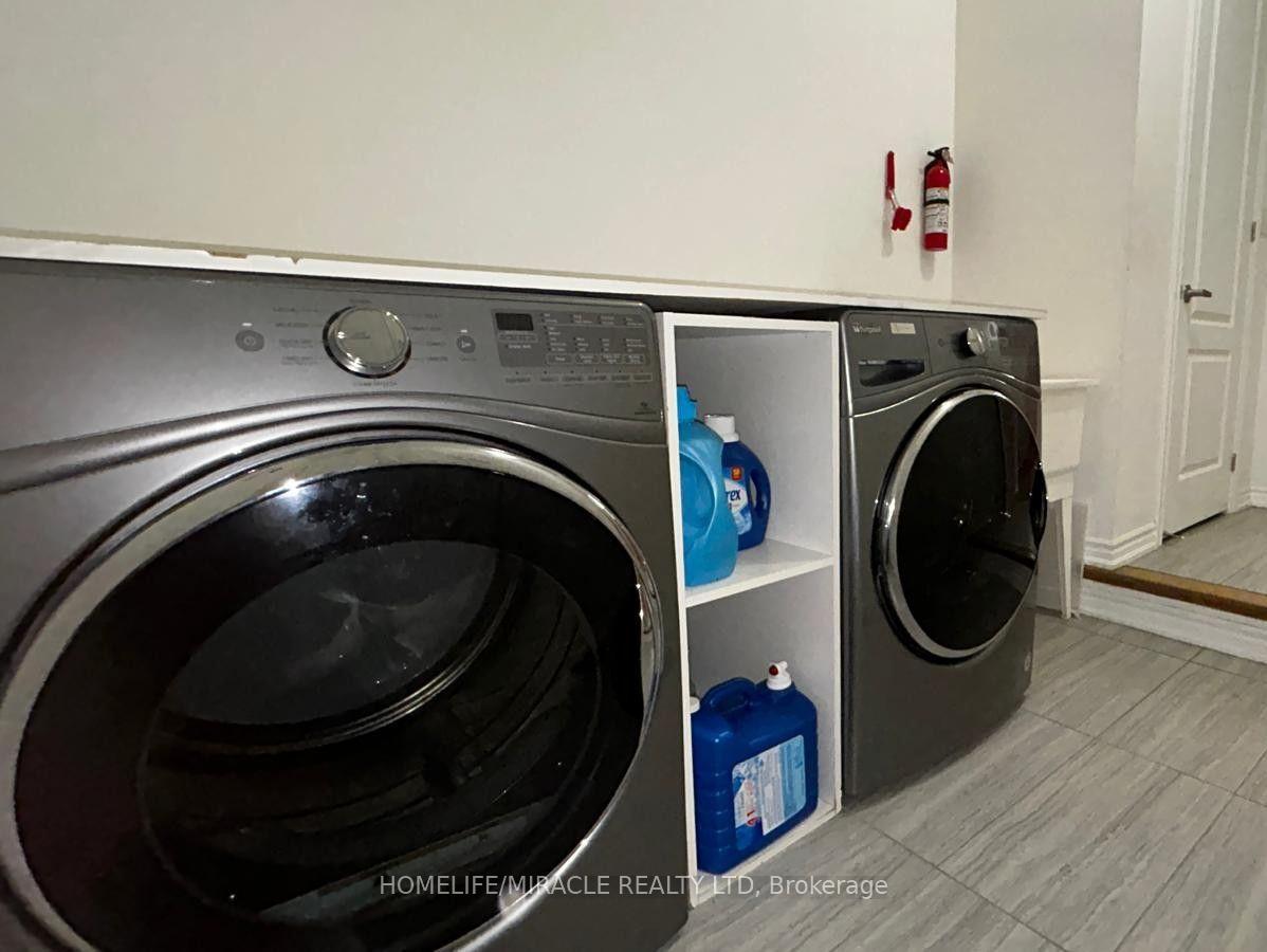 Photo 45 of 185 Thornbush Boulevard, Brampton, Northwest Brampton — HOMEH