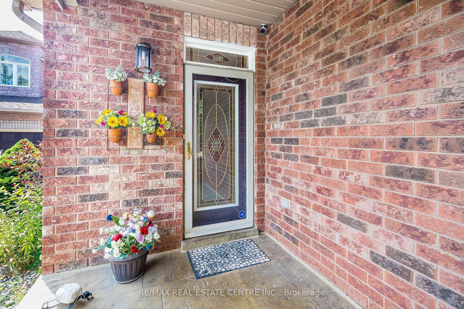 Photo 4 of 26 Ballyduff Place, Brampton, Snelgrove — HOMEH
