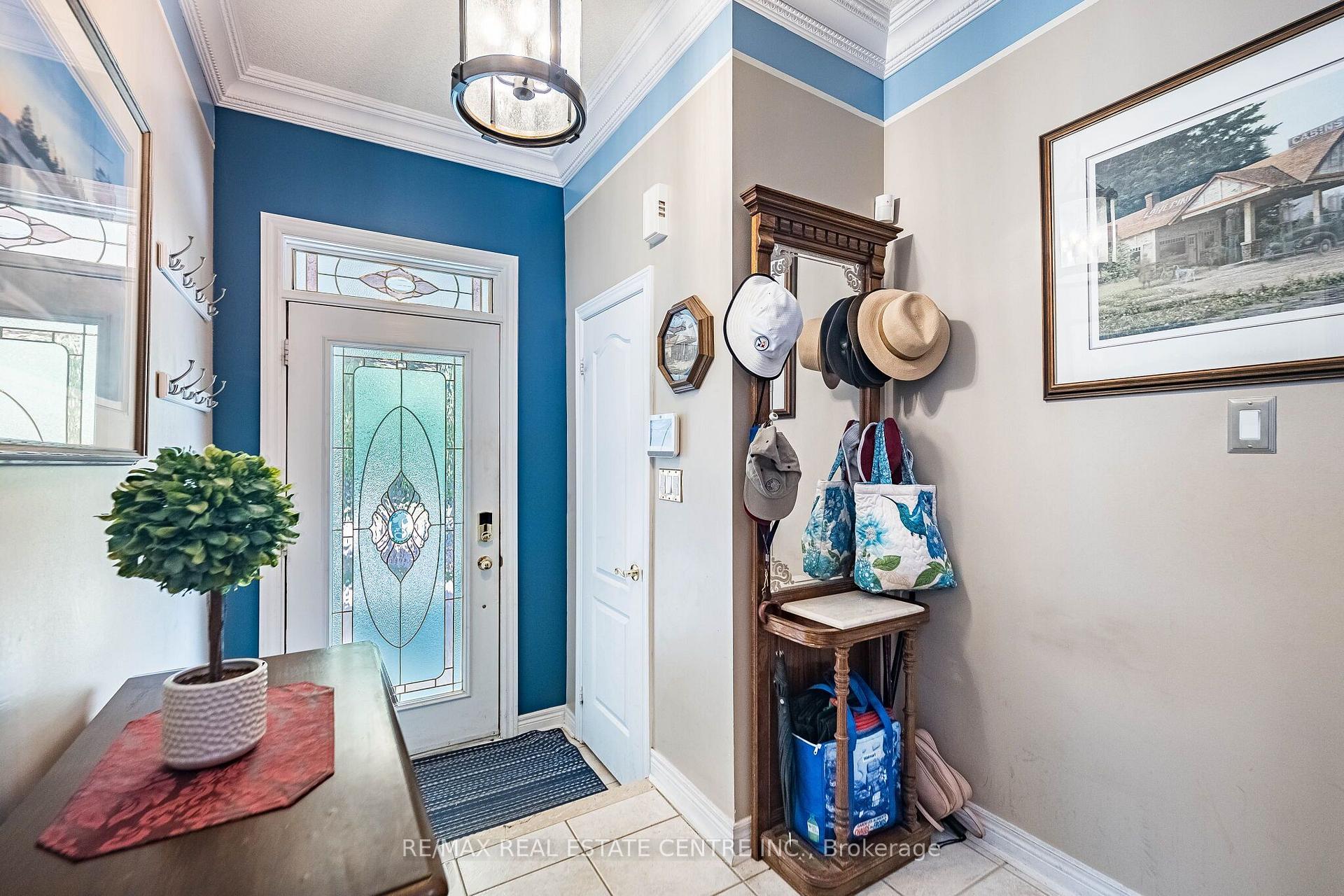 Photo 6 of 26 Ballyduff Place, Brampton, Snelgrove — HOMEH
