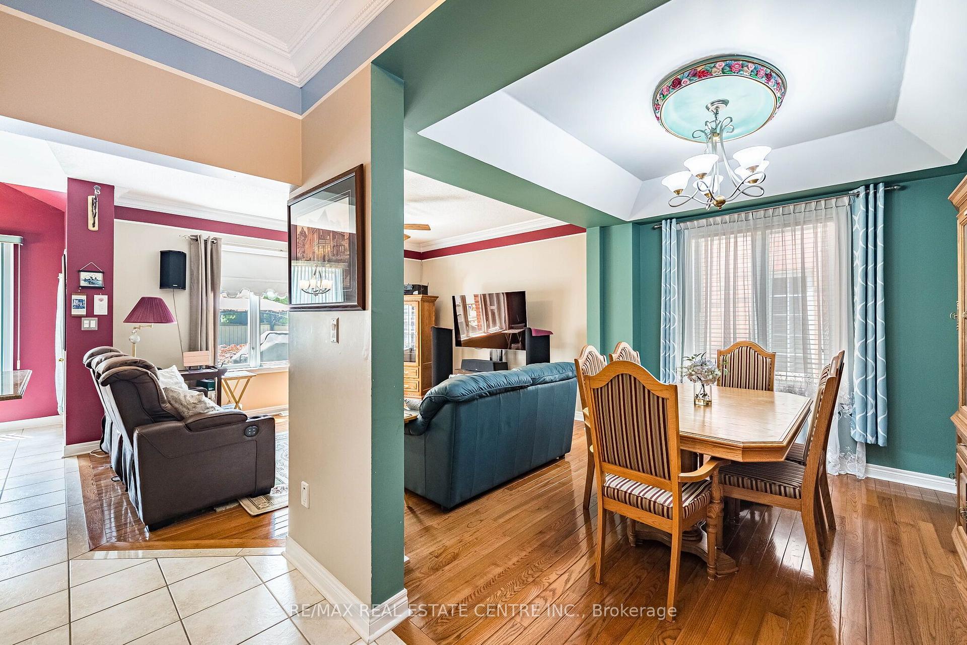Photo 7 of 26 Ballyduff Place, Brampton, Snelgrove — HOMEH