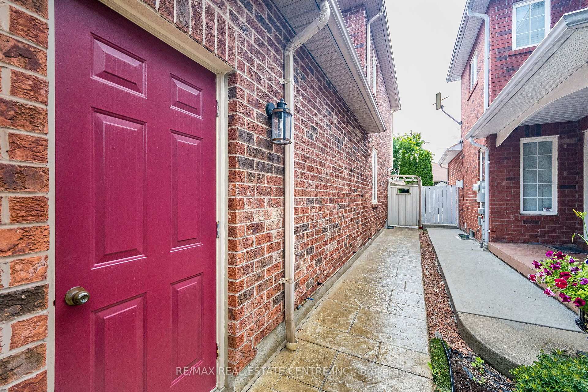 Photo 36 of 26 Ballyduff Place, Brampton, Snelgrove — HOMEH