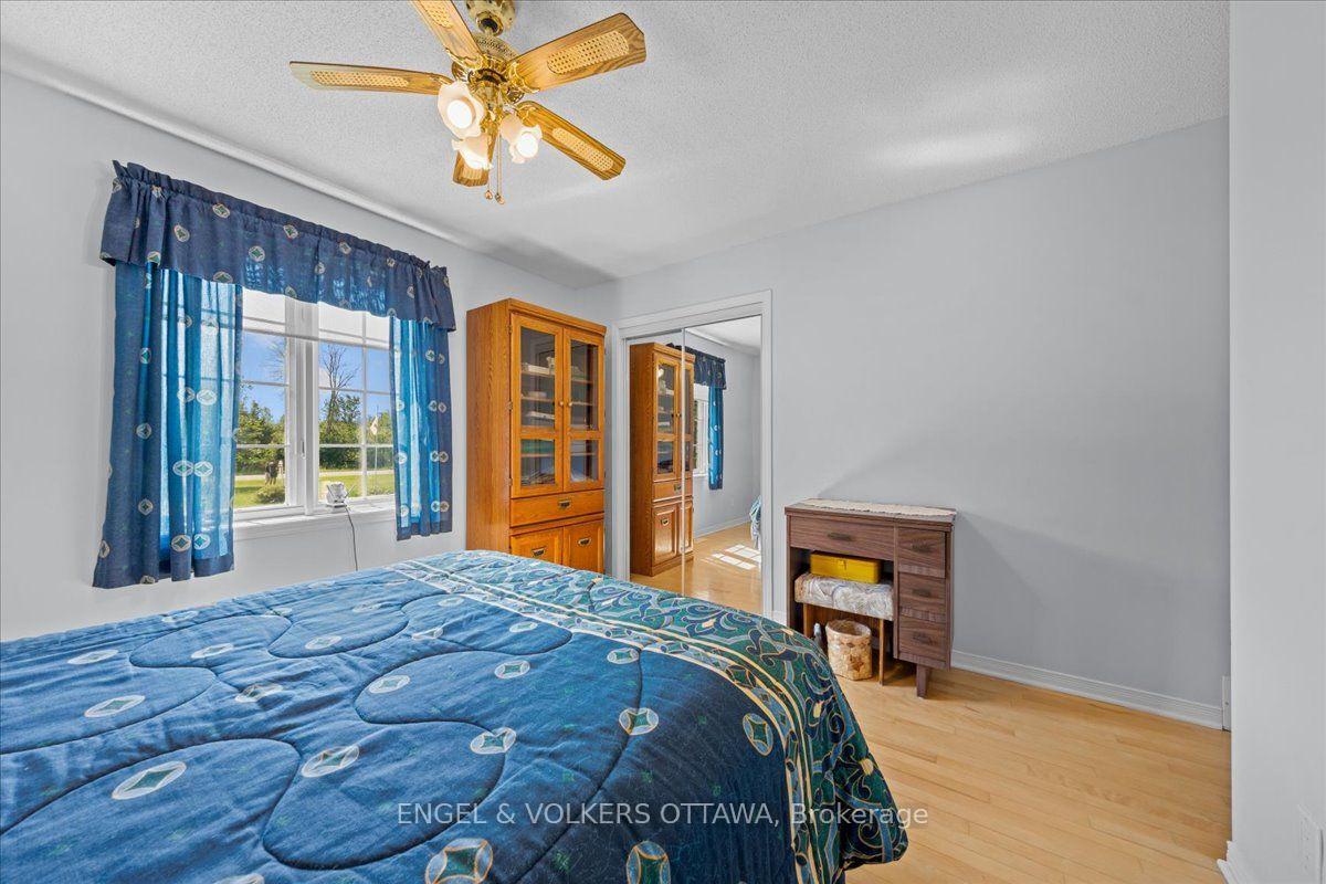 Photo 27 of 3805 Big Rideau Lake Road, Rideau Lakes, Rideau Lakes (South Burgess) Twp — HOMEH