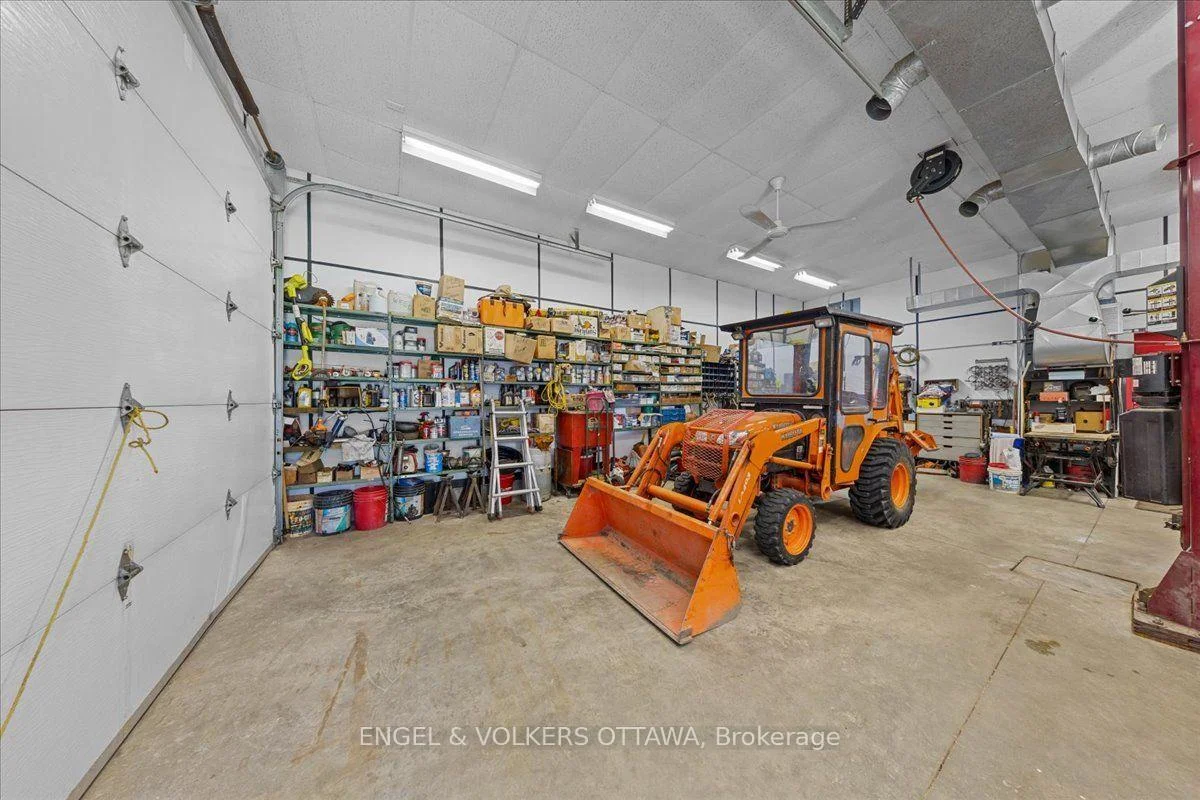 Photo 40 of 3805 Big Rideau Lake Road, Rideau Lakes, Rideau Lakes (South Burgess) Twp — HOMEH
