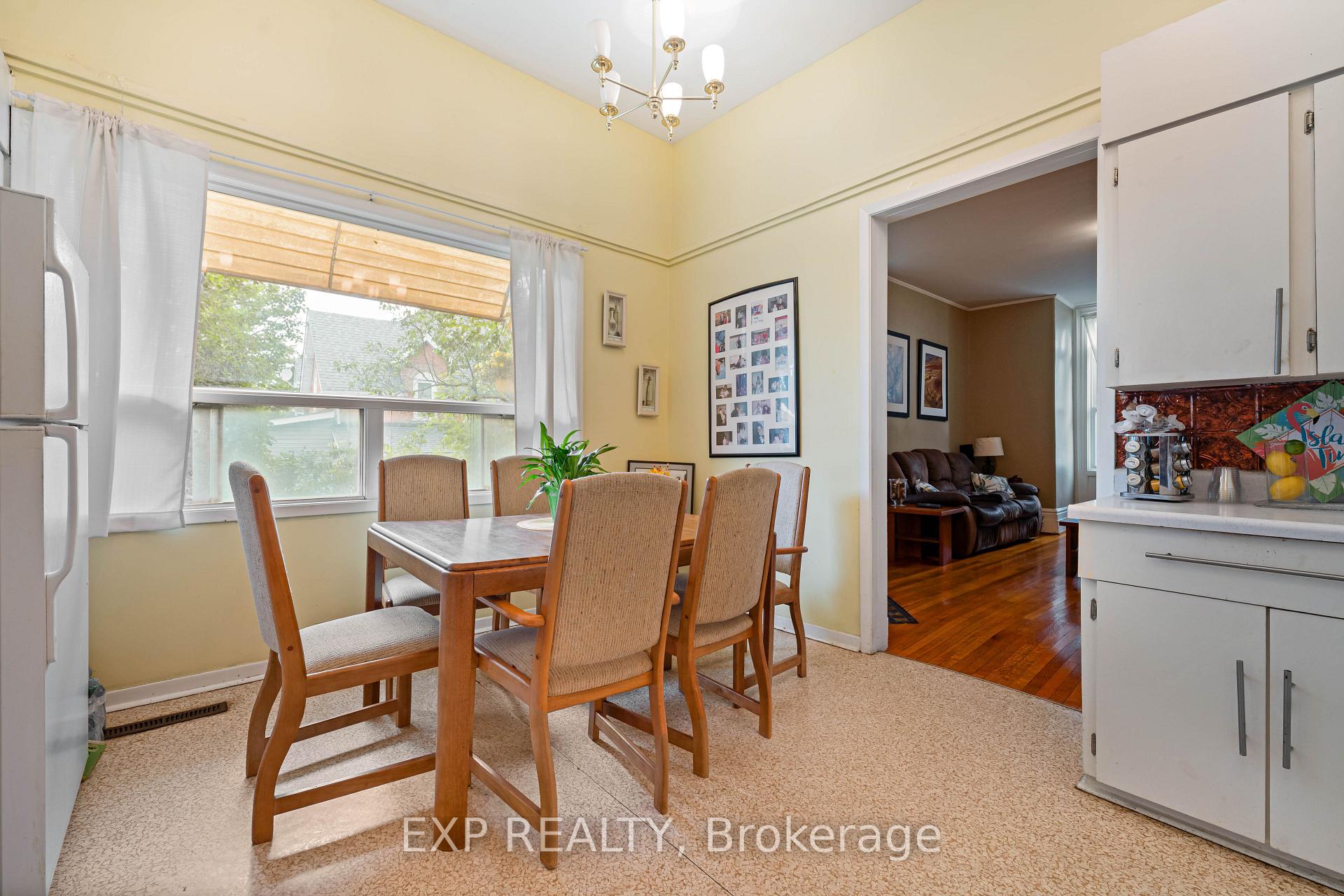 Photo 5 of 48 First Street, Orangeville — HOMEH