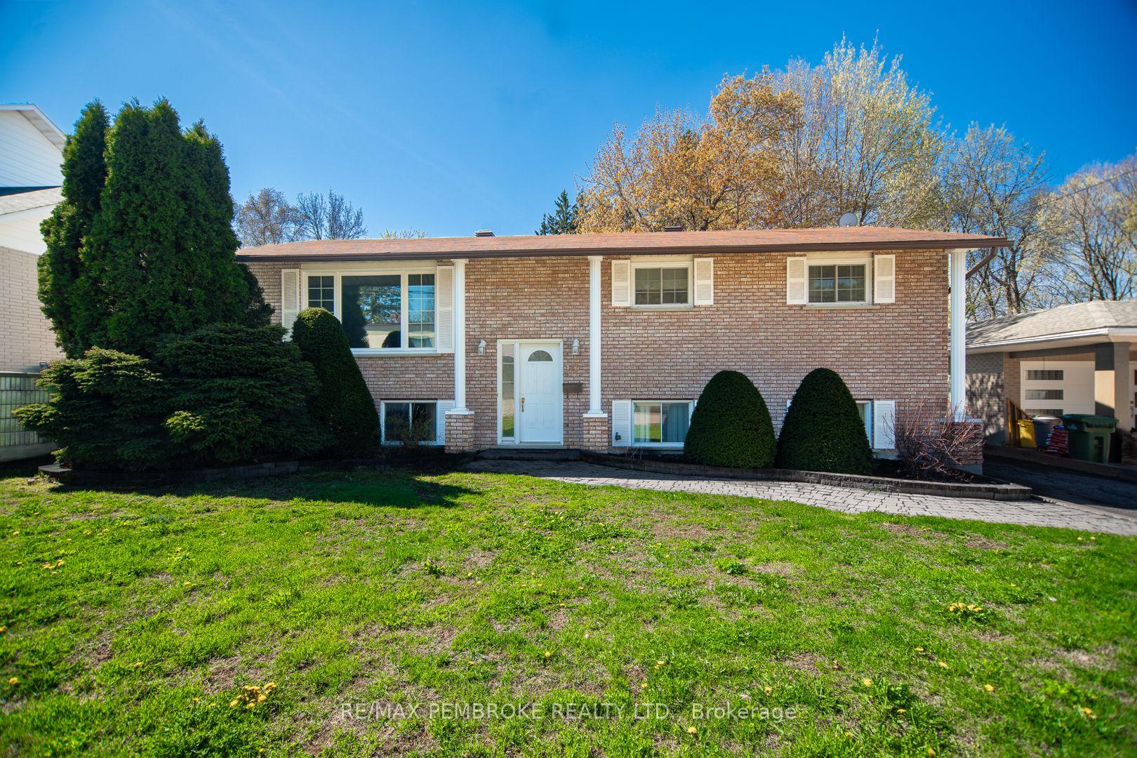 Front of 486 Irving Street