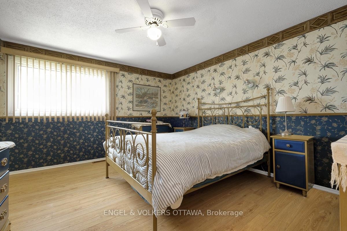 Photo 22 of 2695 Hickson Crescent S, Ottawa, Redwood Park — HOMEH