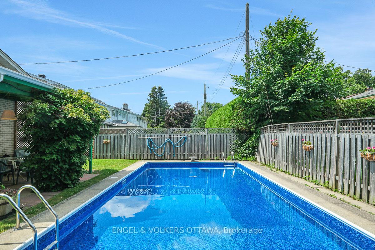 Photo 38 of 2695 Hickson Crescent S, Ottawa, Redwood Park — HOMEH