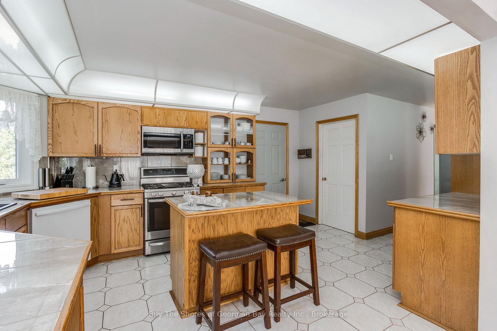 Photo 14 of 79 King Road, Tay, Waubaushene — HOMEH