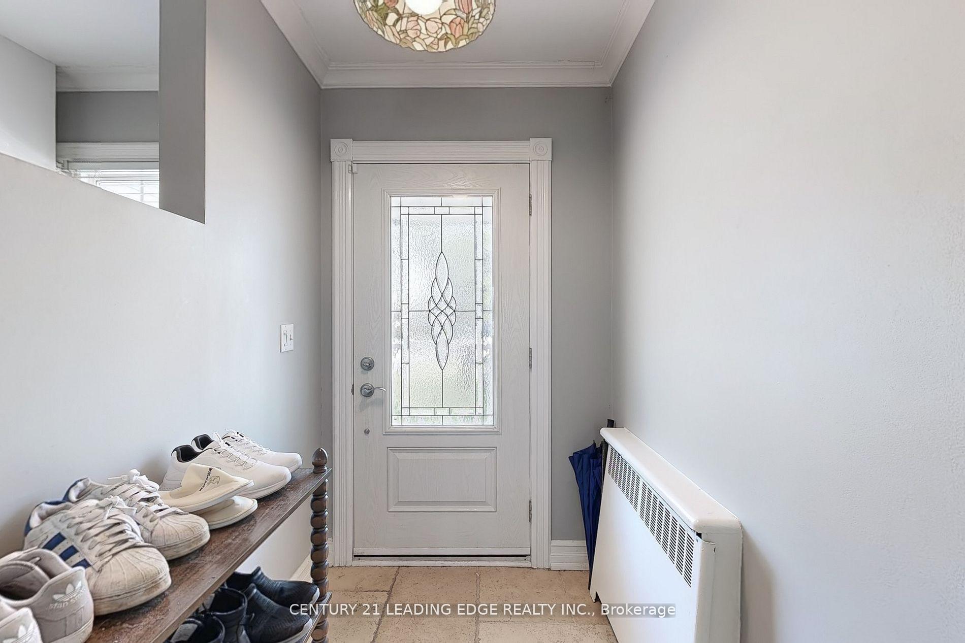 Photo 24 of Unit A, 21 Wexford Boulevard, Scarborough, Wexford-Maryvale — HOMEH