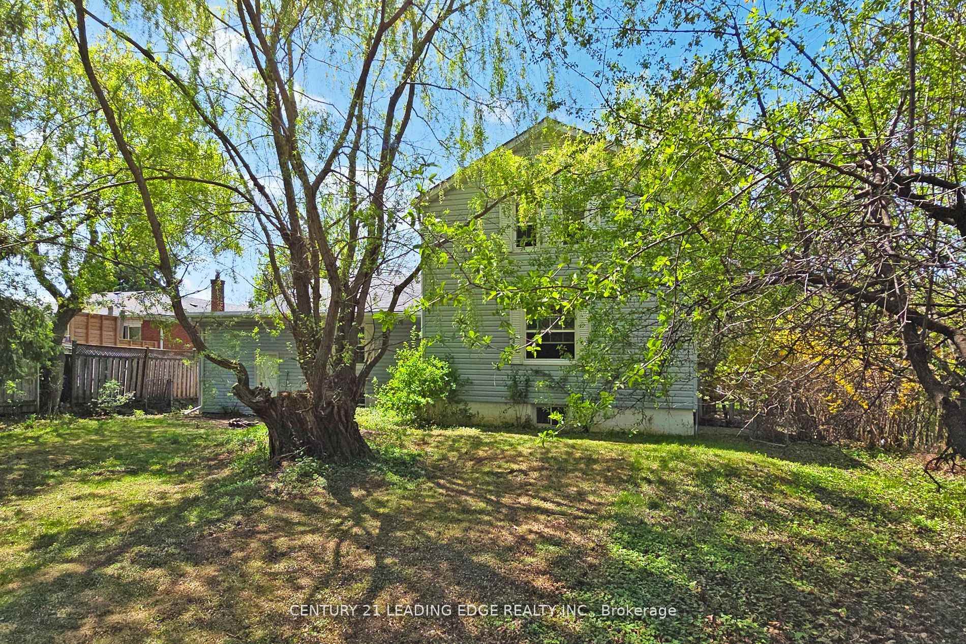 Photo 37 of Unit A, 21 Wexford Boulevard, Scarborough, Wexford-Maryvale — HOMEH