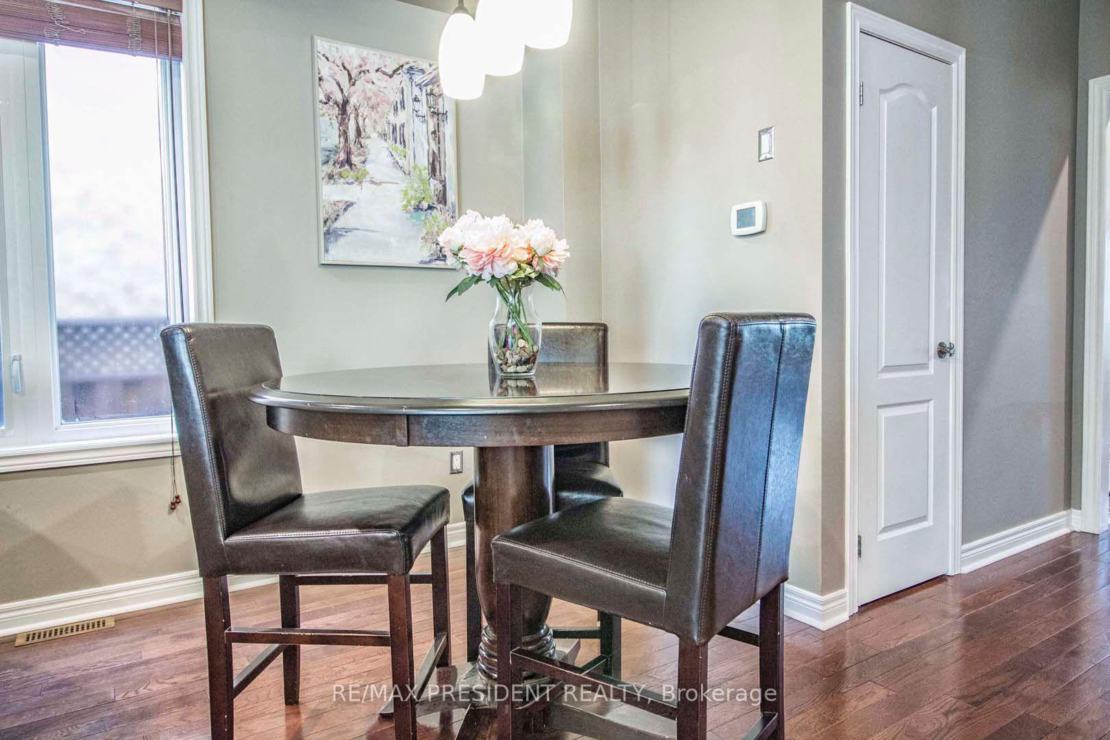 Photo 15 of 44 Robitaille Drive, Brampton, Sandringham-Wellington — HOMEH