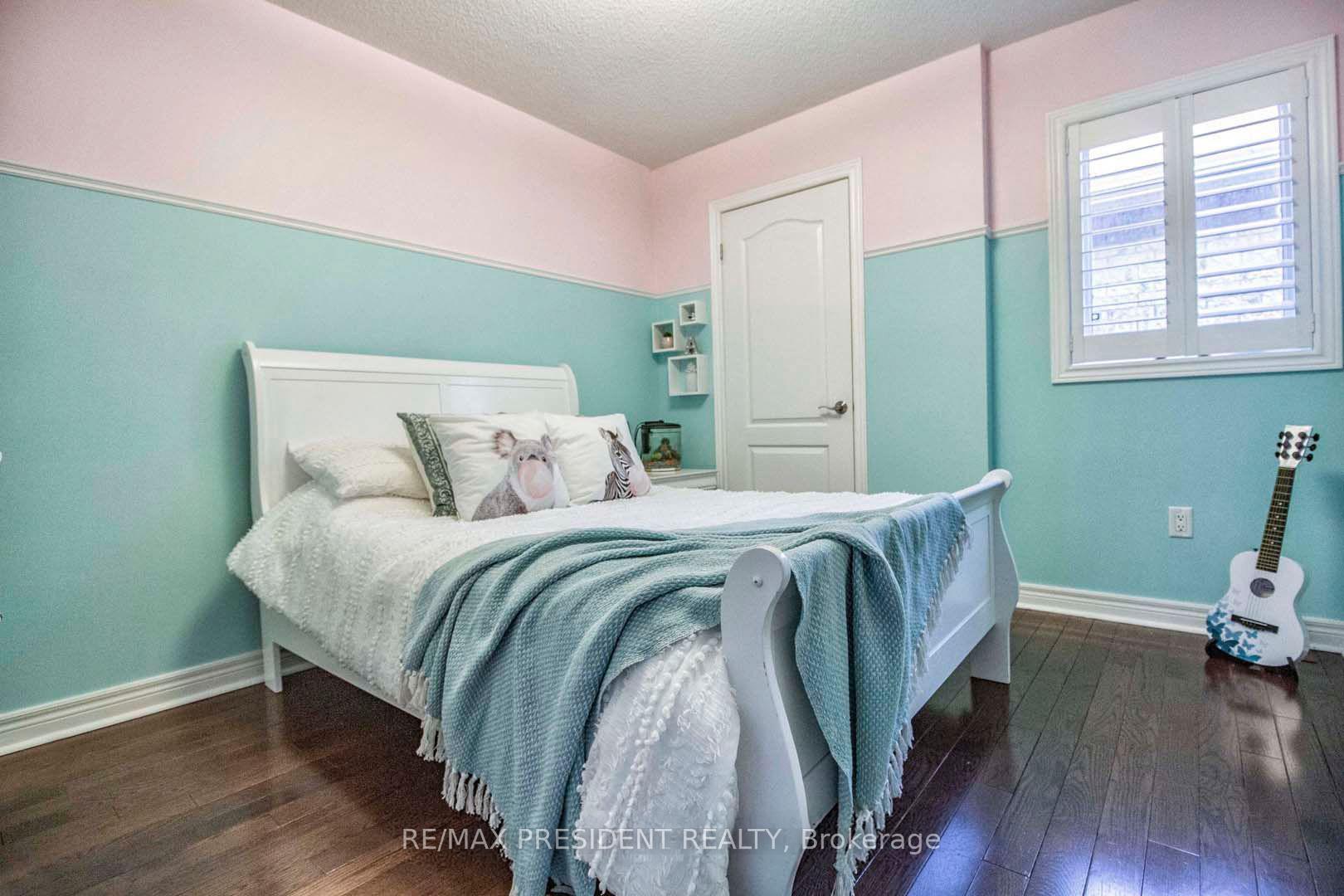 Photo 16 of 44 Robitaille Drive, Brampton, Sandringham-Wellington — HOMEH