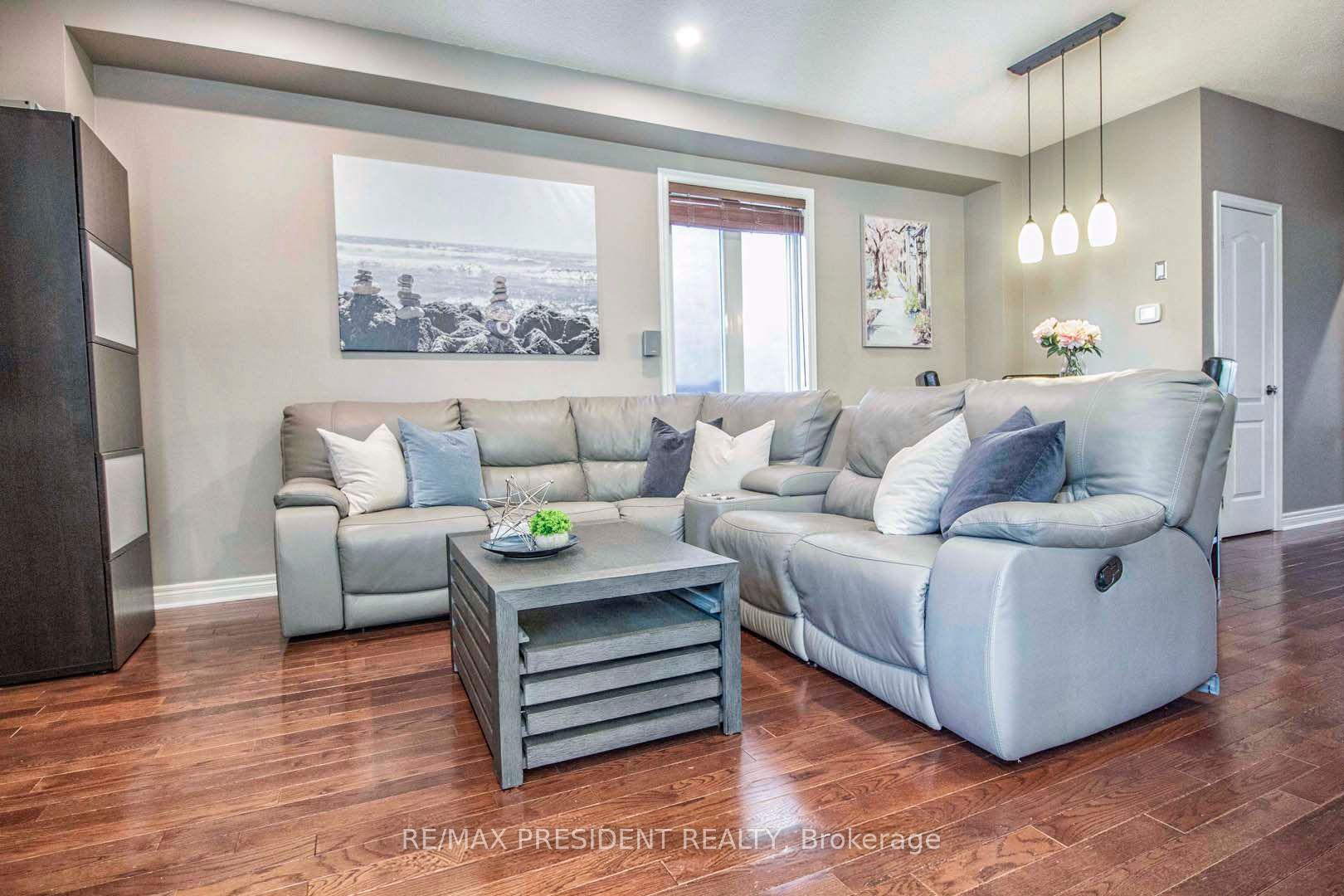 Photo 19 of 44 Robitaille Drive, Brampton, Sandringham-Wellington — HOMEH