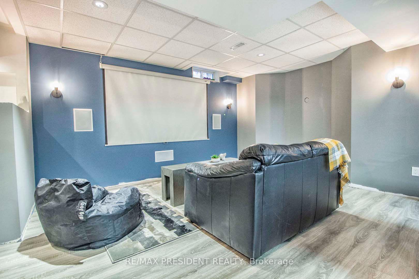Photo 24 of 44 Robitaille Drive, Brampton, Sandringham-Wellington — HOMEH