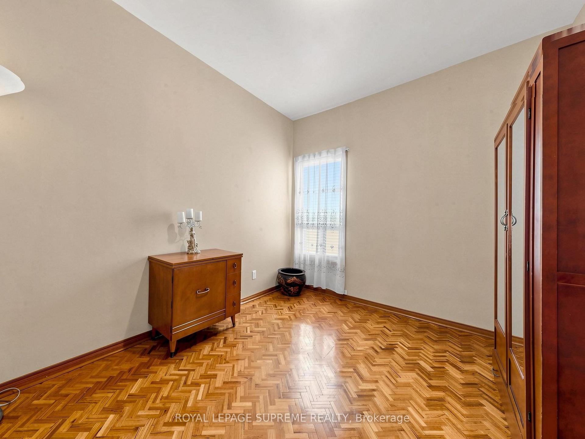 Photo 26 of 196 Palmerston Avenue, Toronto, Palmerston-Little Italy — HOMEH