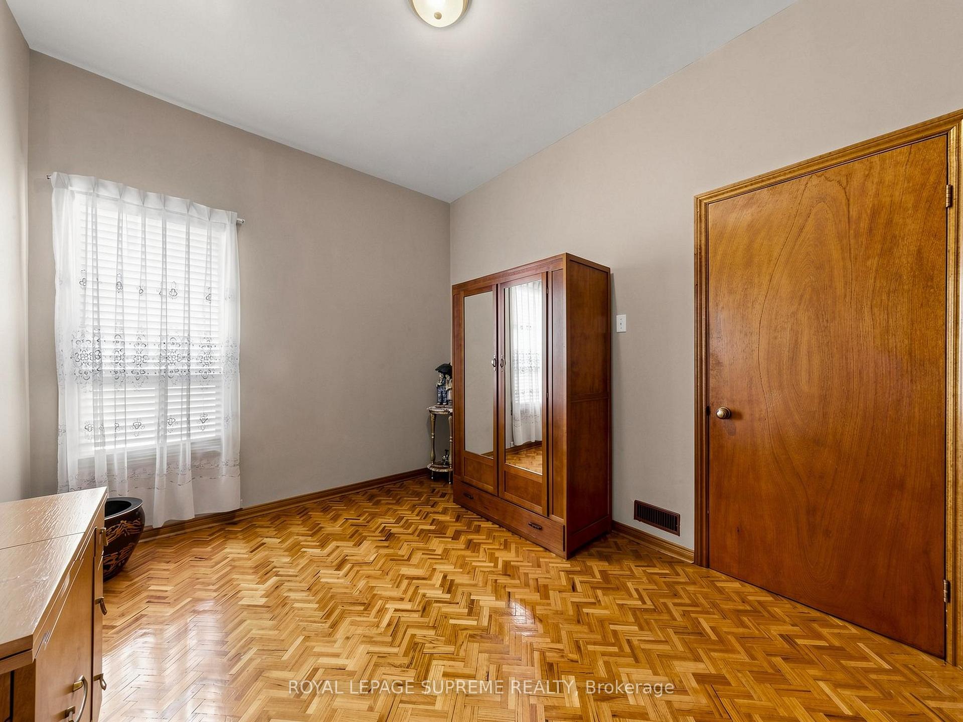Photo 27 of 196 Palmerston Avenue, Toronto, Palmerston-Little Italy — HOMEH