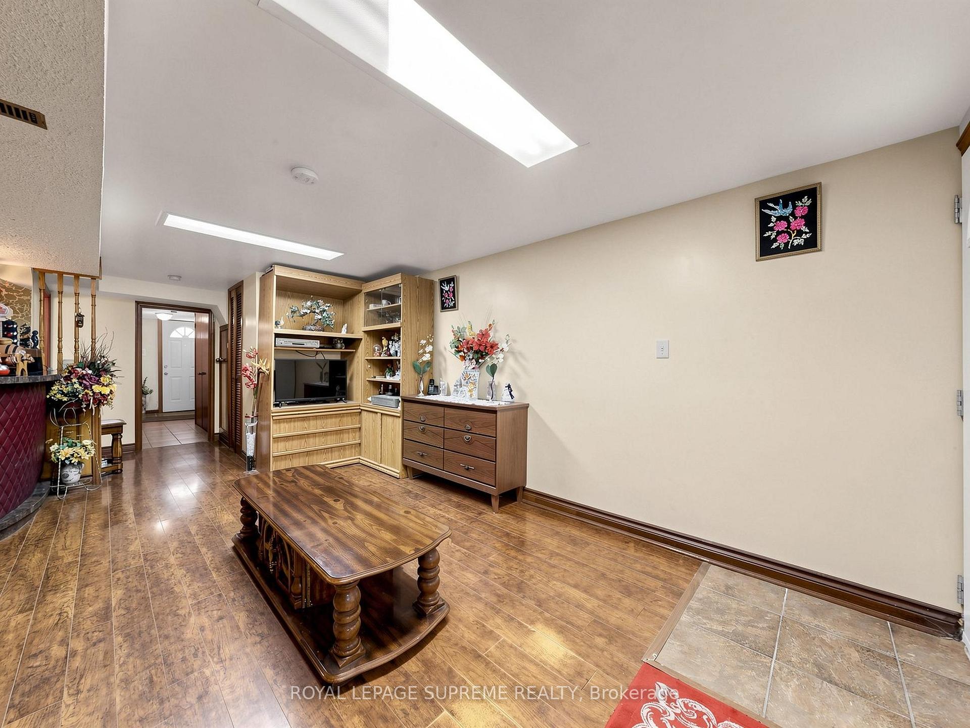 Photo 30 of 196 Palmerston Avenue, Toronto, Palmerston-Little Italy — HOMEH