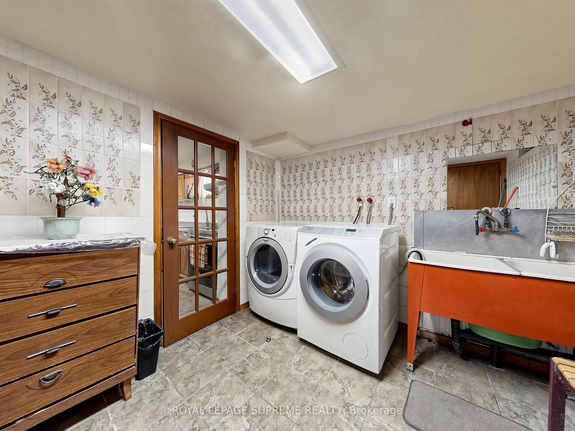 Photo 43 of 196 Palmerston Avenue, Toronto, Palmerston-Little Italy — HOMEH