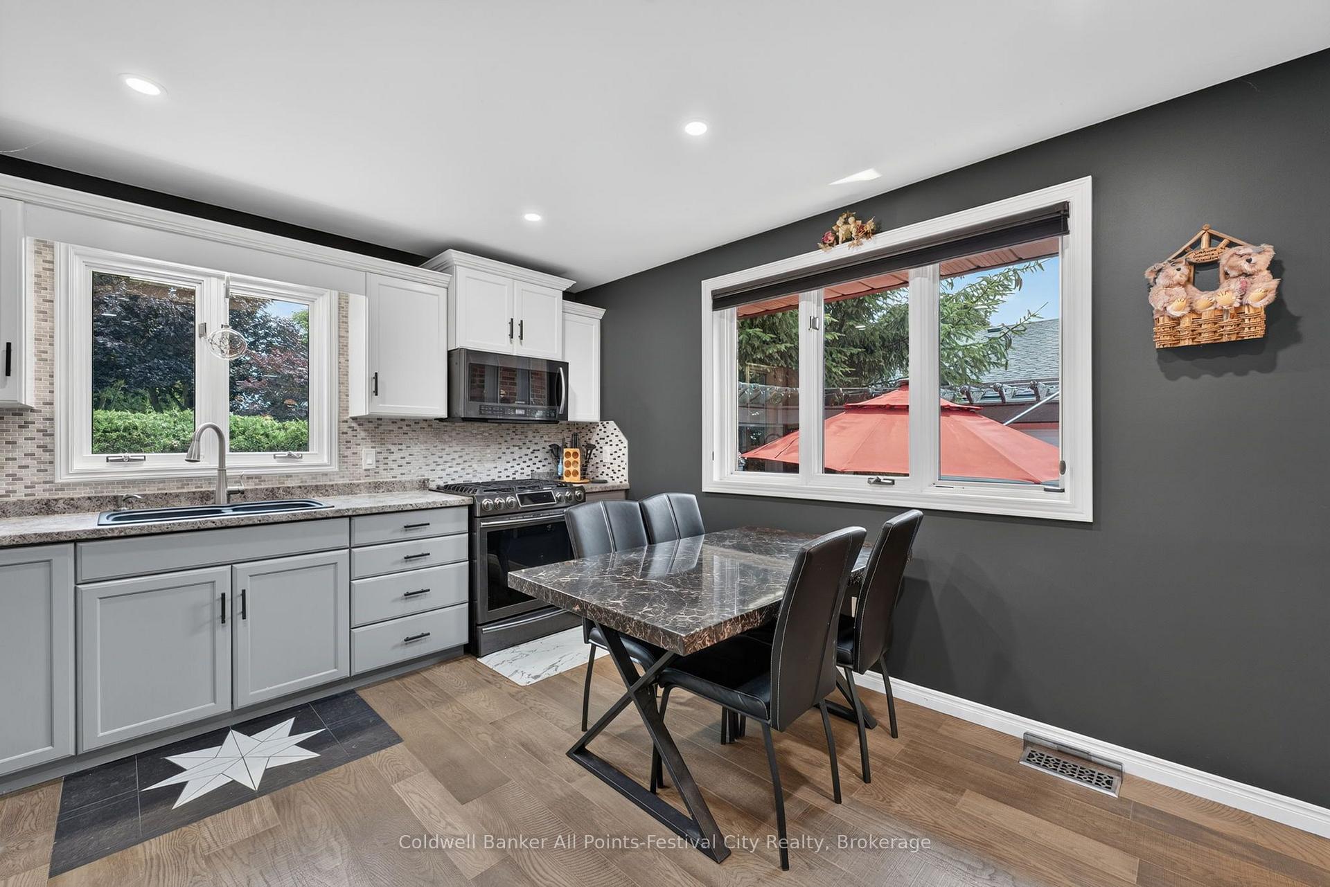 Photo 10 of 128 Cambria Road N, Goderich, Goderich (Town) — HOMEH