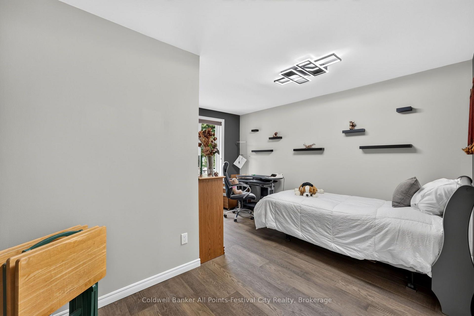 Photo 15 of 128 Cambria Road N, Goderich, Goderich (Town) — HOMEH