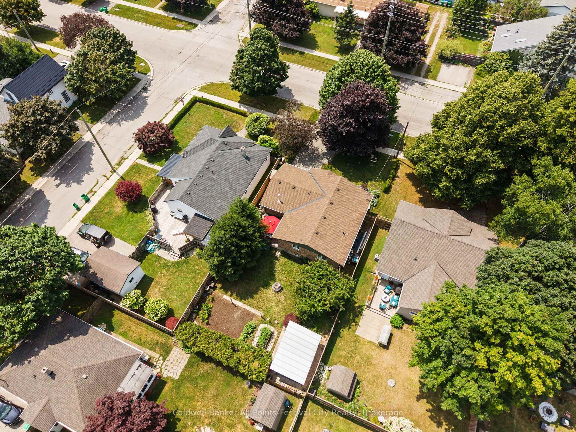 Photo 45 of 128 Cambria Road N, Goderich, Goderich (Town) — HOMEH