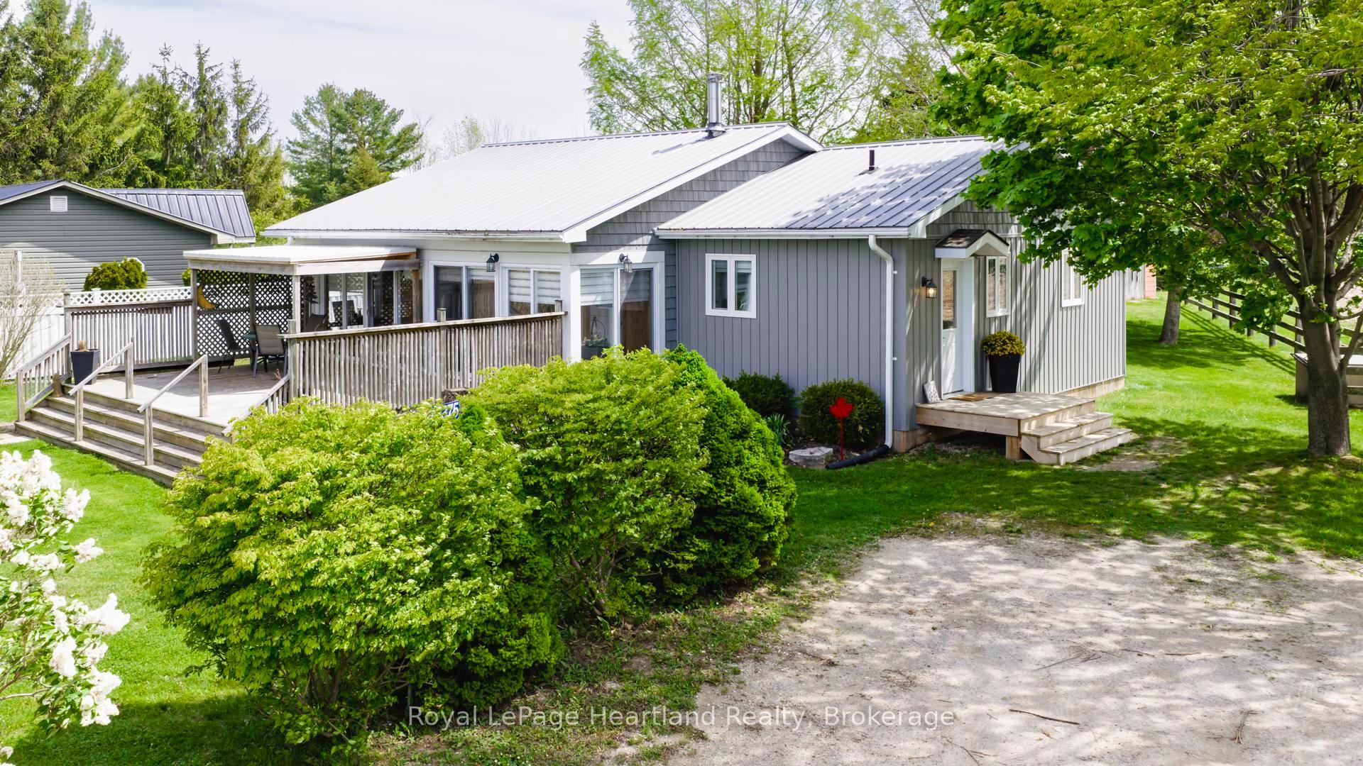 Photo of 85375 Mackenzie Camp Road N