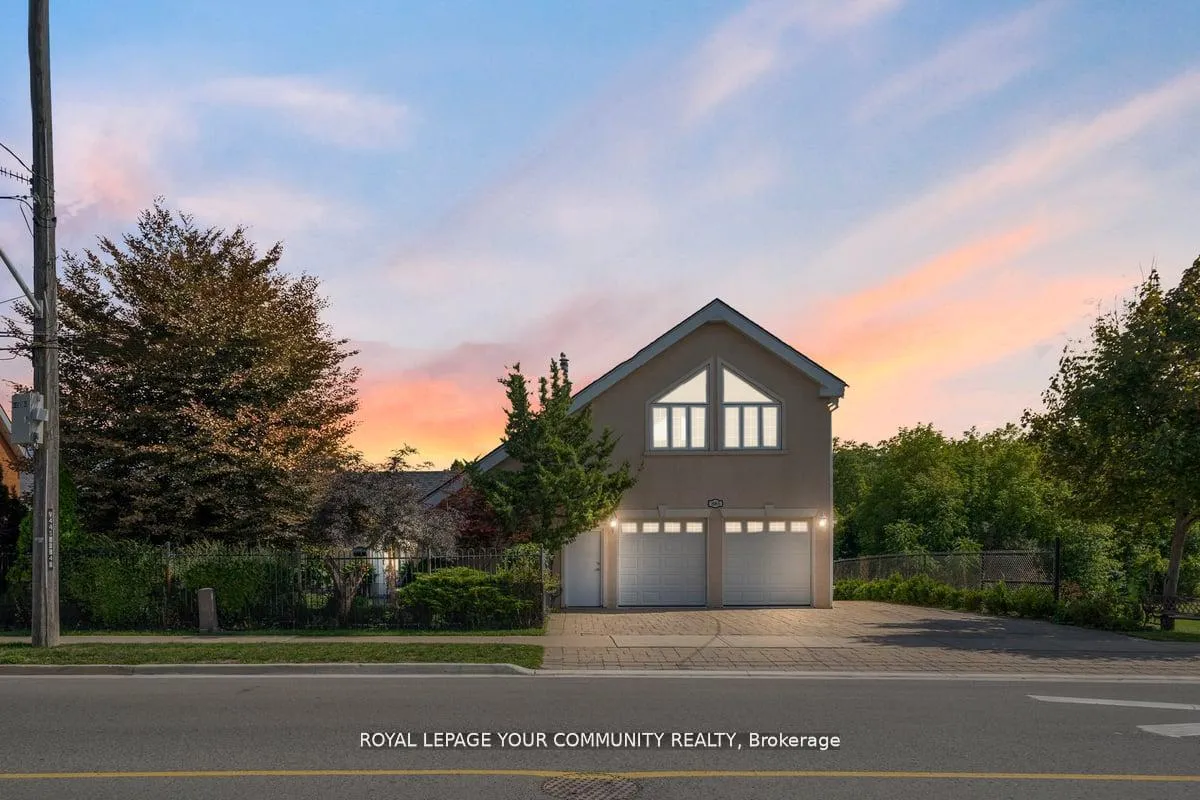 Photo 1 of 8065 Kipling Avenue, Vaughan, West Woodbridge — HOMEH